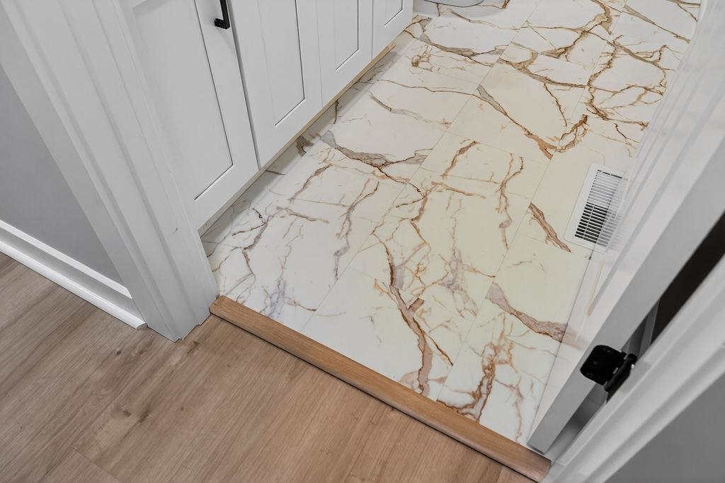 644 N BAYARD AVE, WAYNESBORO, Virginia 22980, 3 Bedrooms Bedrooms, ,2 BathroomsBathrooms,Residential,644 N BAYARD AVE,672703 MLS # 672703