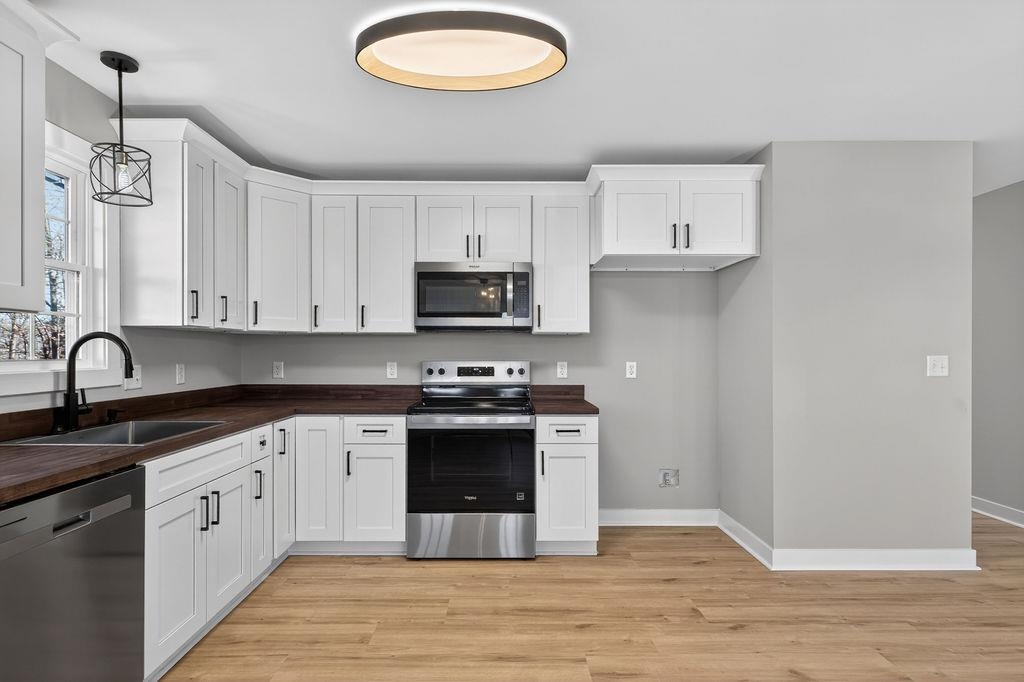 644 N BAYARD AVE, WAYNESBORO, Virginia 22980, 3 Bedrooms Bedrooms, ,2 BathroomsBathrooms,Residential,644 N BAYARD AVE,672703 MLS # 672703