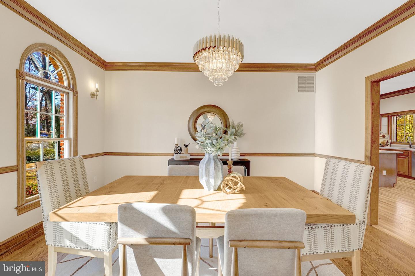 4221 SHERANDO LN, ANNANDALE, Virginia 22003, 5 Bedrooms Bedrooms, ,5 BathroomsBathrooms,Residential,For sale,4221 SHERANDO LN,VAFX2282306 MLS # VAFX2282306 4221 SHERANDO LN, ANNANDALE, Virginia 22003, 5 Bedrooms Bedrooms, ,5 BathroomsBathrooms,Residential,For sale,4221 SHERANDO LN,VAFX2282306 MLS # VAFX2282306