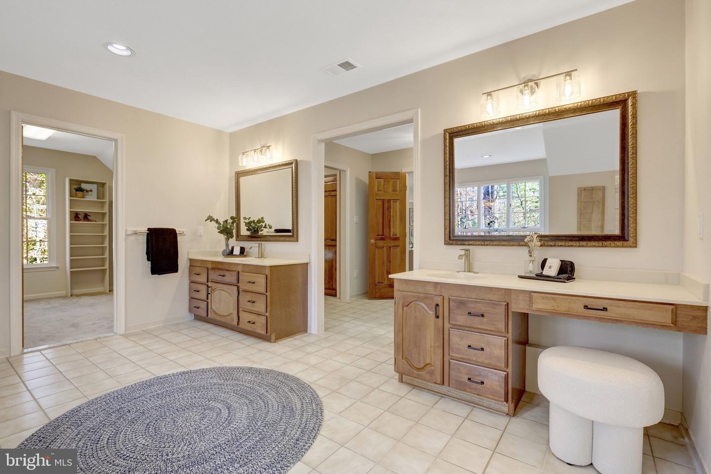 4221 SHERANDO LN, ANNANDALE, Virginia 22003, 5 Bedrooms Bedrooms, ,5 BathroomsBathrooms,Residential,For sale,4221 SHERANDO LN,VAFX2282306 MLS # VAFX2282306 4221 SHERANDO LN, ANNANDALE, Virginia 22003, 5 Bedrooms Bedrooms, ,5 BathroomsBathrooms,Residential,For sale,4221 SHERANDO LN,VAFX2282306 MLS # VAFX2282306