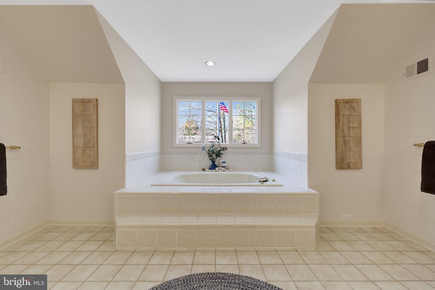 4221 SHERANDO LN, ANNANDALE, Virginia 22003, 5 Bedrooms Bedrooms, ,5 BathroomsBathrooms,Residential,For sale,4221 SHERANDO LN,VAFX2282306 MLS # VAFX2282306 4221 SHERANDO LN, ANNANDALE, Virginia 22003, 5 Bedrooms Bedrooms, ,5 BathroomsBathrooms,Residential,For sale,4221 SHERANDO LN,VAFX2282306 MLS # VAFX2282306