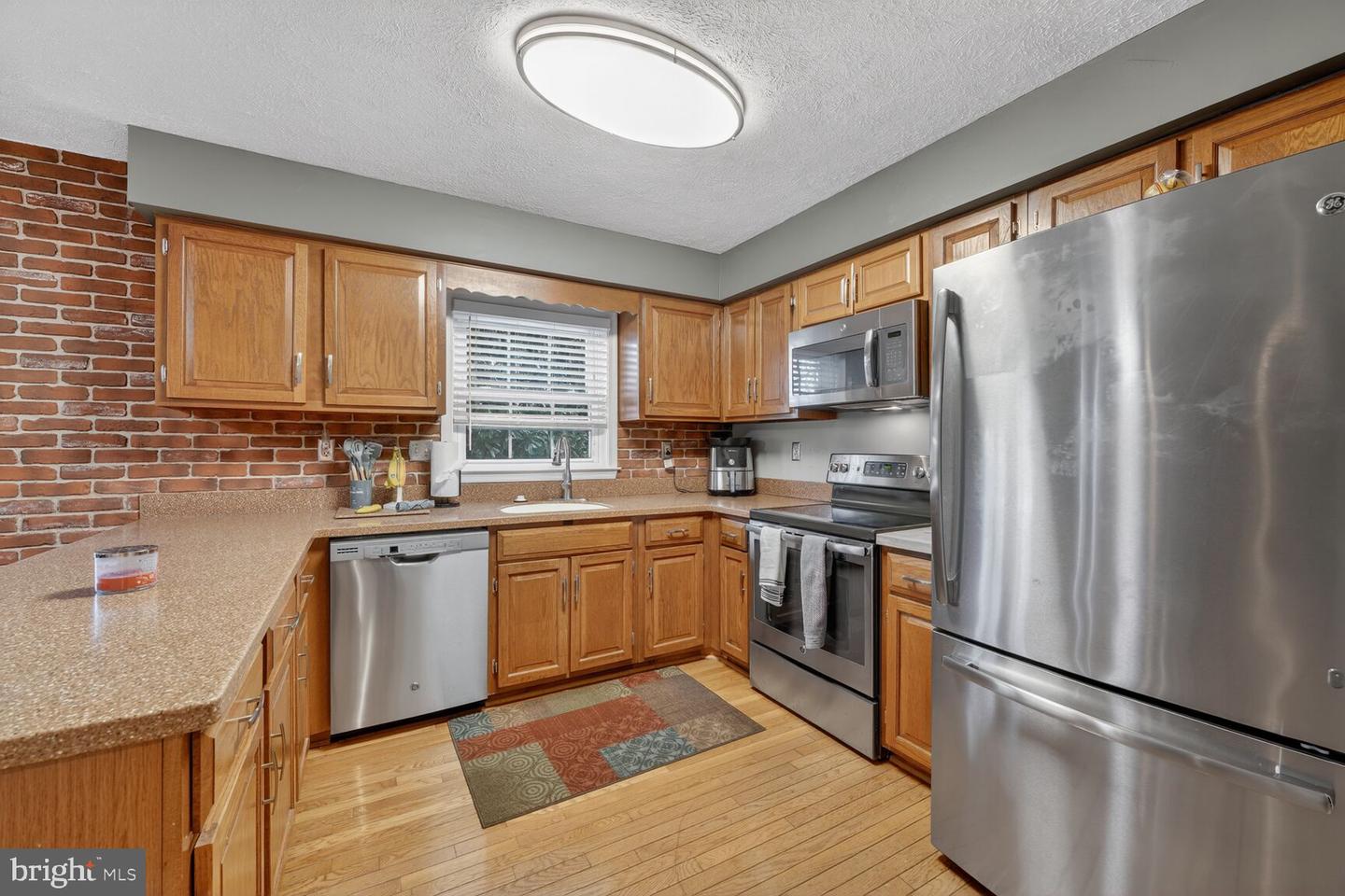 16219 SUNNY KNOLL DR, DUMFRIES, Virginia 22025, 4 Bedrooms Bedrooms, ,3 BathroomsBathrooms,Residential,For sale,16219 SUNNY KNOLL DR,VAPW2109620 MLS # VAPW2109620