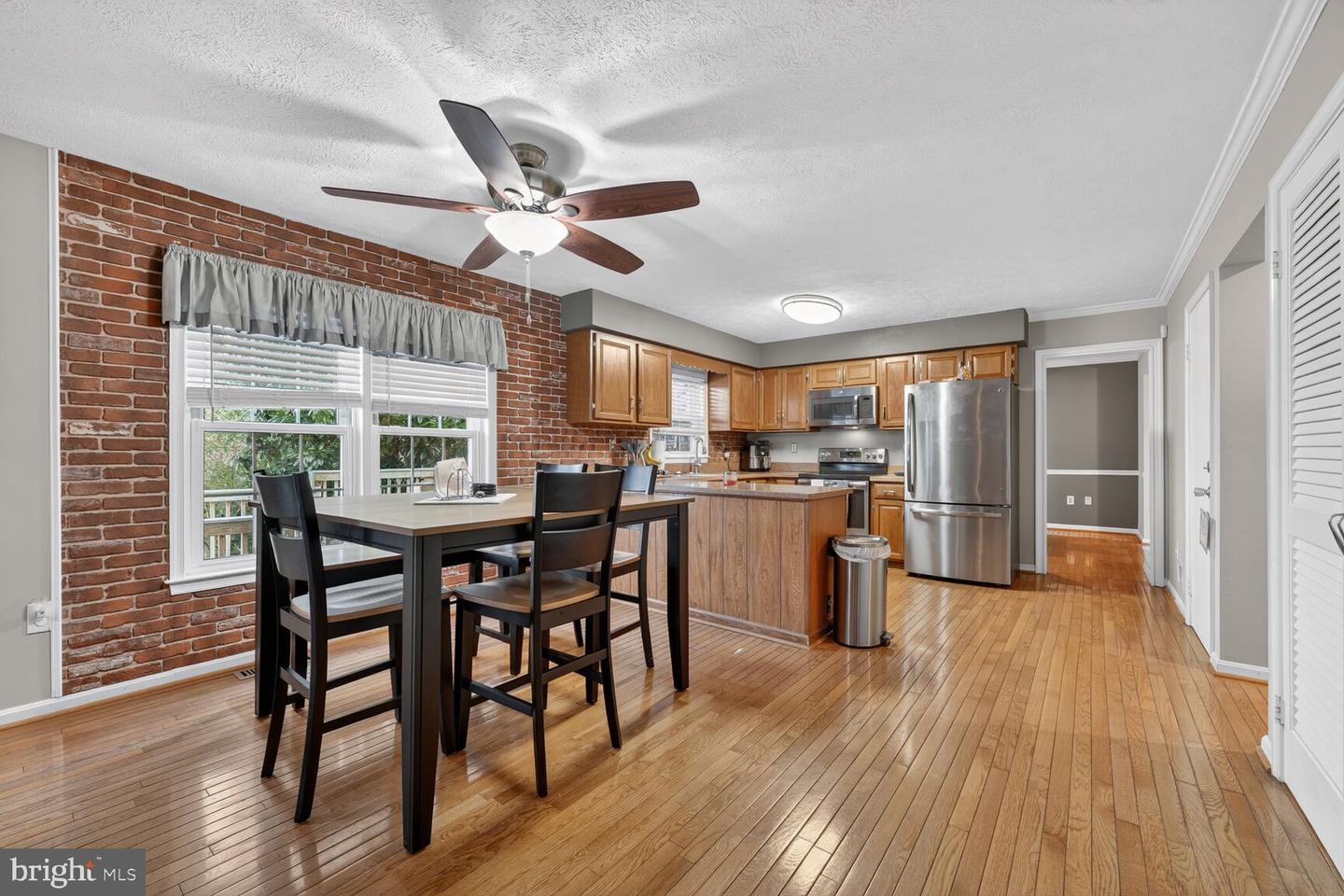 16219 SUNNY KNOLL DR, DUMFRIES, Virginia 22025, 4 Bedrooms Bedrooms, ,3 BathroomsBathrooms,Residential,For sale,16219 SUNNY KNOLL DR,VAPW2109620 MLS # VAPW2109620