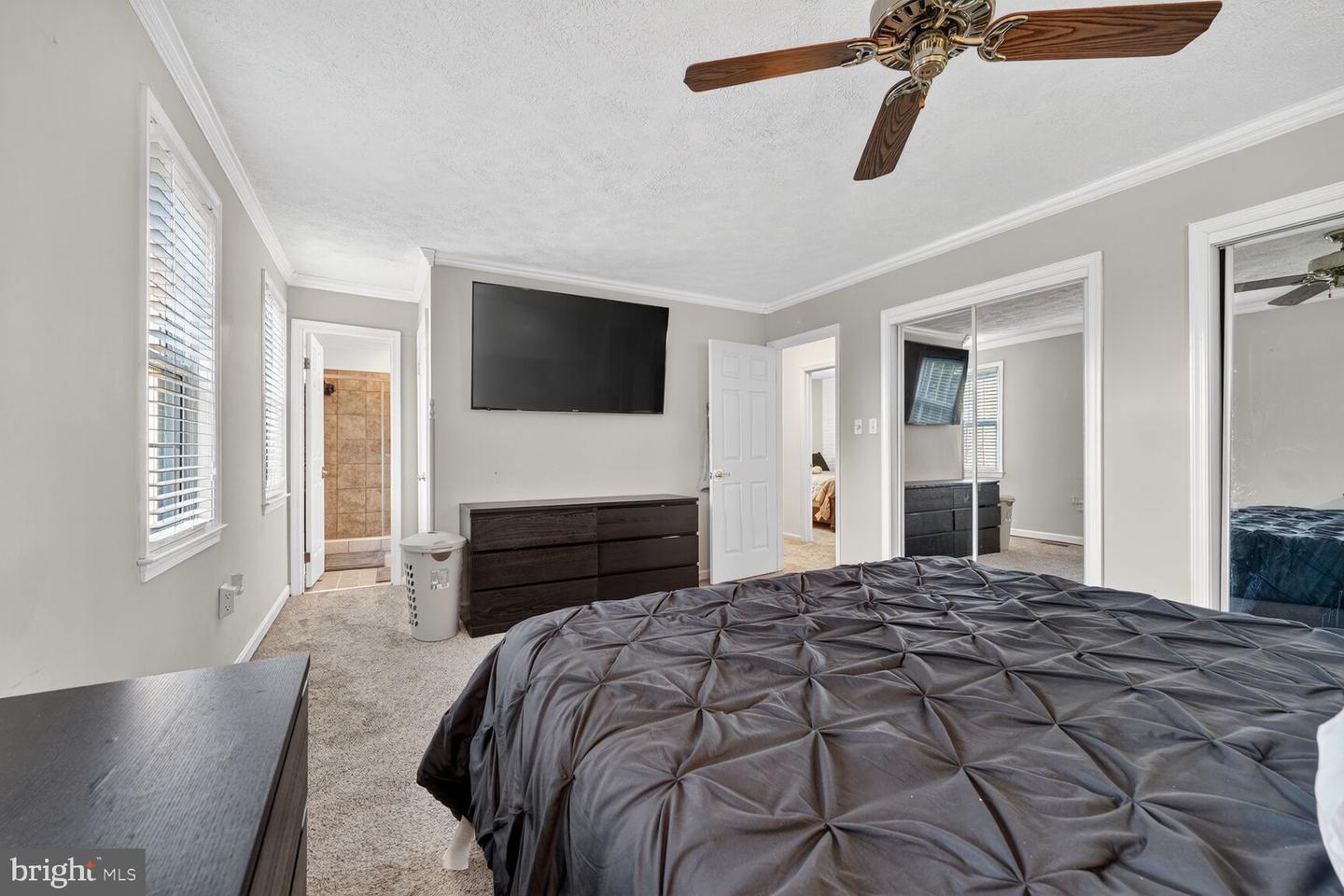 16219 SUNNY KNOLL DR, DUMFRIES, Virginia 22025, 4 Bedrooms Bedrooms, ,3 BathroomsBathrooms,Residential,For sale,16219 SUNNY KNOLL DR,VAPW2109620 MLS # VAPW2109620