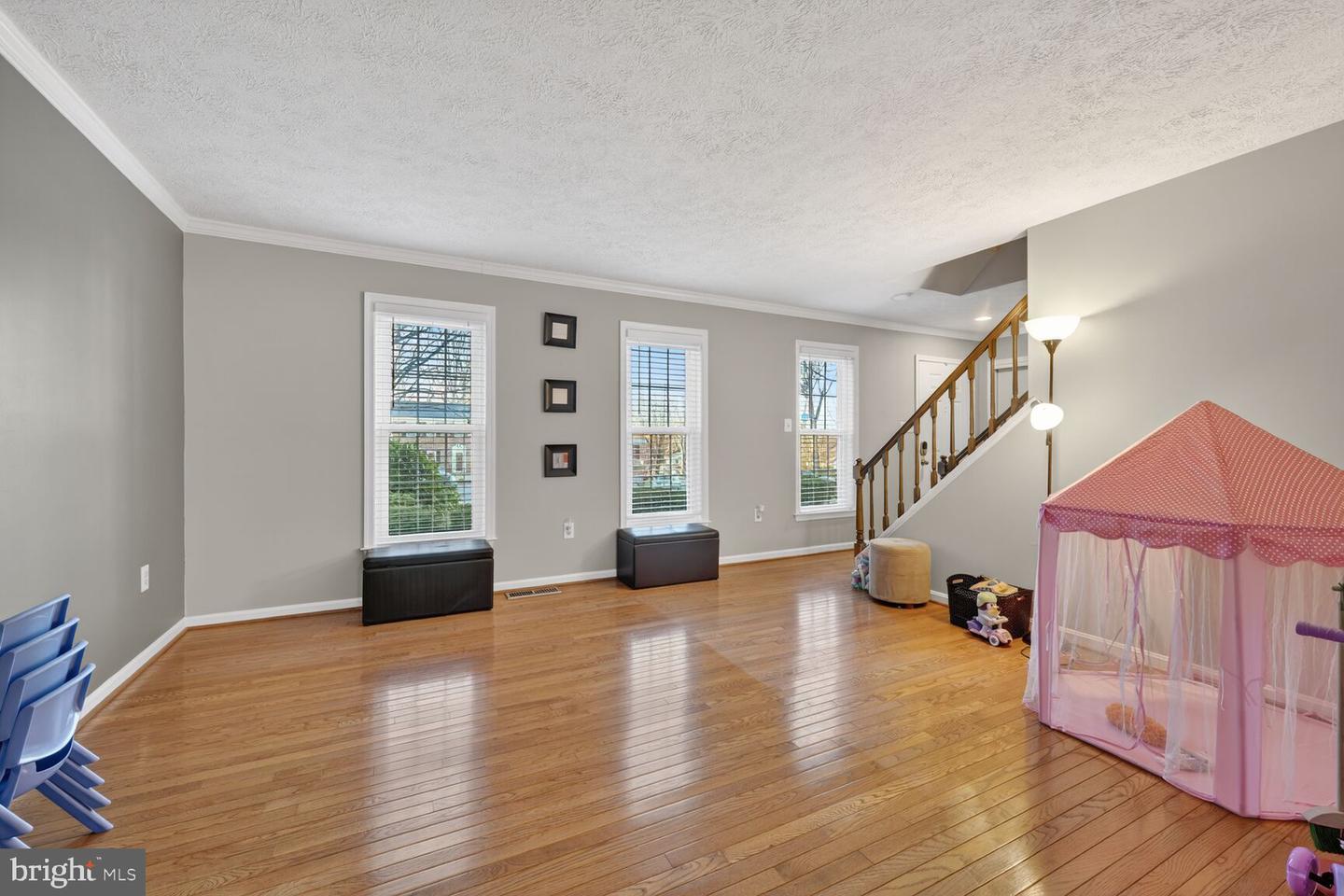 16219 SUNNY KNOLL DR, DUMFRIES, Virginia 22025, 4 Bedrooms Bedrooms, ,3 BathroomsBathrooms,Residential,For sale,16219 SUNNY KNOLL DR,VAPW2109620 MLS # VAPW2109620