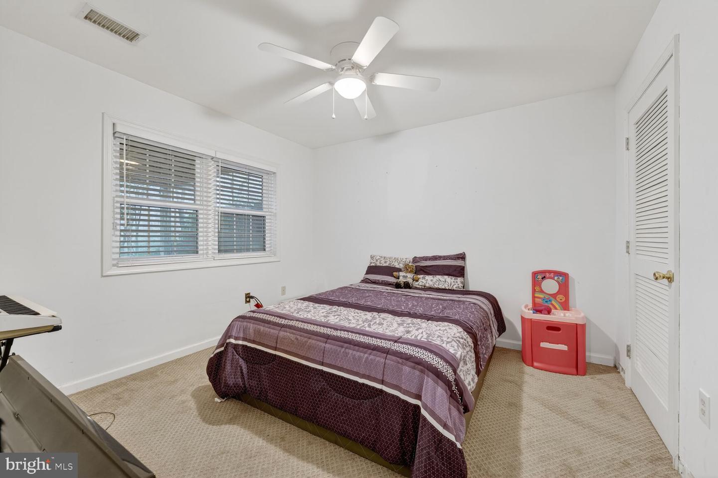 16219 SUNNY KNOLL DR, DUMFRIES, Virginia 22025, 4 Bedrooms Bedrooms, ,3 BathroomsBathrooms,Residential,For sale,16219 SUNNY KNOLL DR,VAPW2109620 MLS # VAPW2109620