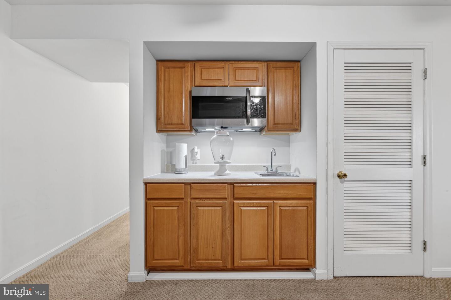 16219 SUNNY KNOLL DR, DUMFRIES, Virginia 22025, 4 Bedrooms Bedrooms, ,3 BathroomsBathrooms,Residential,For sale,16219 SUNNY KNOLL DR,VAPW2109620 MLS # VAPW2109620