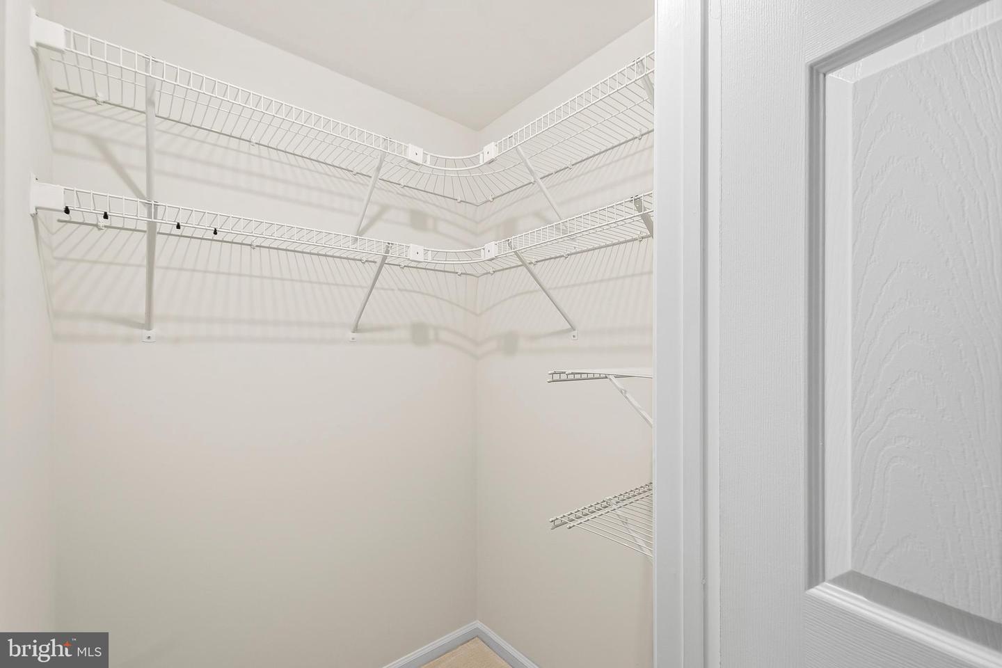 5915 HAVENER HOUSE WAY, CENTREVILLE, Virginia 20120, 3 Bedrooms Bedrooms, ,2 BathroomsBathrooms,Residential,For sale,5915 HAVENER HOUSE WAY,VAFX2283722 MLS # VAFX2283722