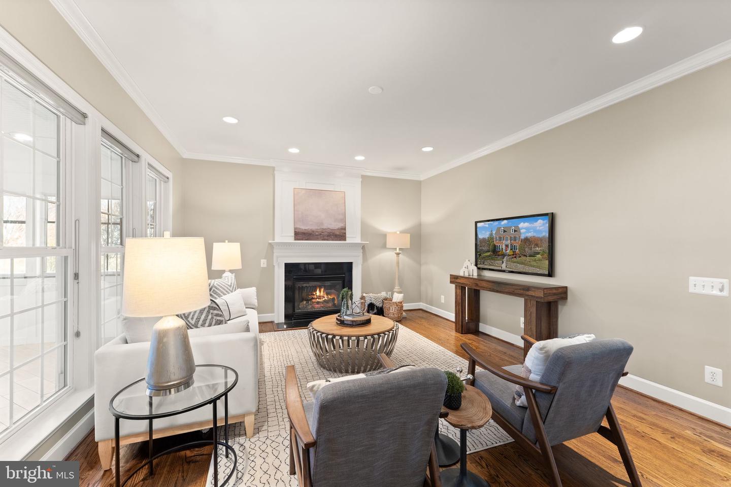 20939 TRENTON CIR, LEESBURG, Virginia 20175, 5 Bedrooms Bedrooms, ,3 BathroomsBathrooms,Residential,For sale,20939 TRENTON CIR,VALO2113378 MLS # VALO2113378