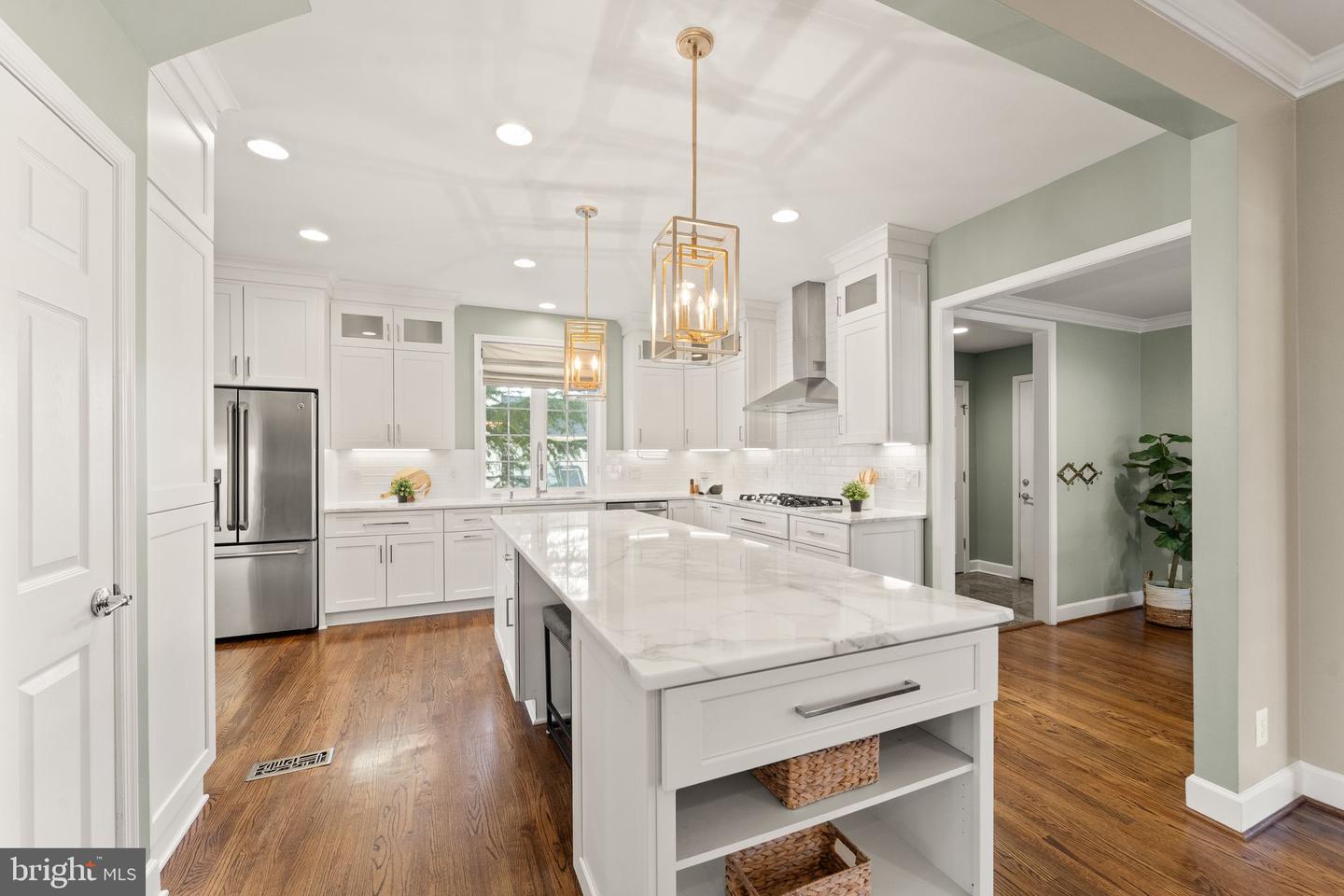 20939 TRENTON CIR, LEESBURG, Virginia 20175, 5 Bedrooms Bedrooms, ,3 BathroomsBathrooms,Residential,For sale,20939 TRENTON CIR,VALO2113378 MLS # VALO2113378