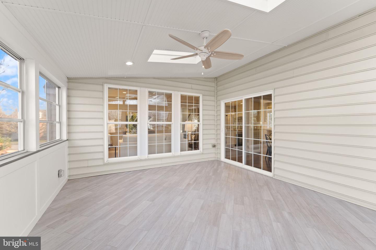 20939 TRENTON CIR, LEESBURG, Virginia 20175, 5 Bedrooms Bedrooms, ,3 BathroomsBathrooms,Residential,For sale,20939 TRENTON CIR,VALO2113378 MLS # VALO2113378