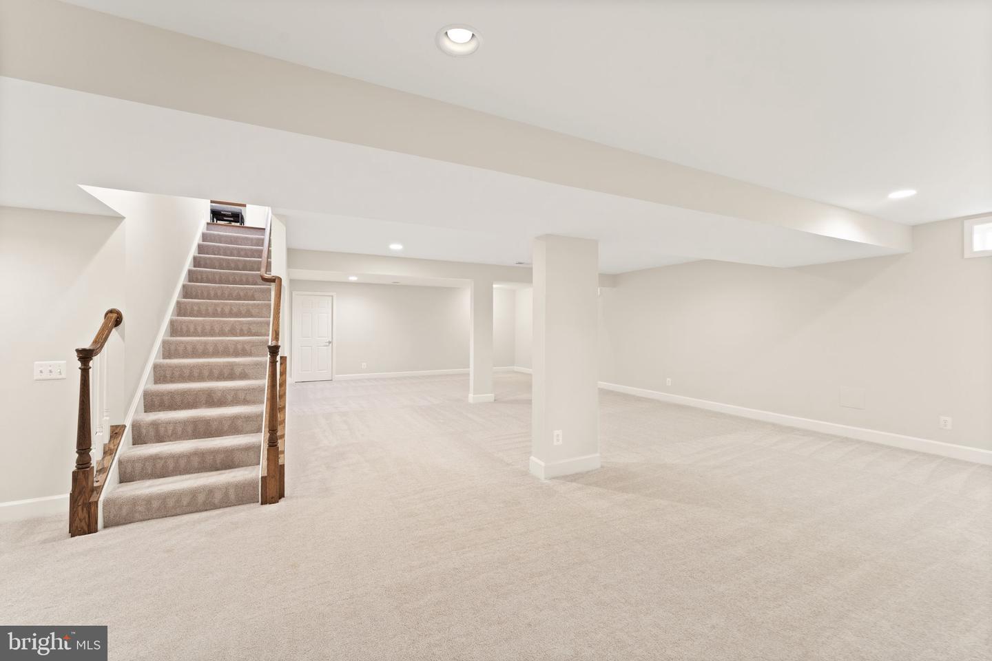 20939 TRENTON CIR, LEESBURG, Virginia 20175, 5 Bedrooms Bedrooms, ,3 BathroomsBathrooms,Residential,For sale,20939 TRENTON CIR,VALO2113378 MLS # VALO2113378