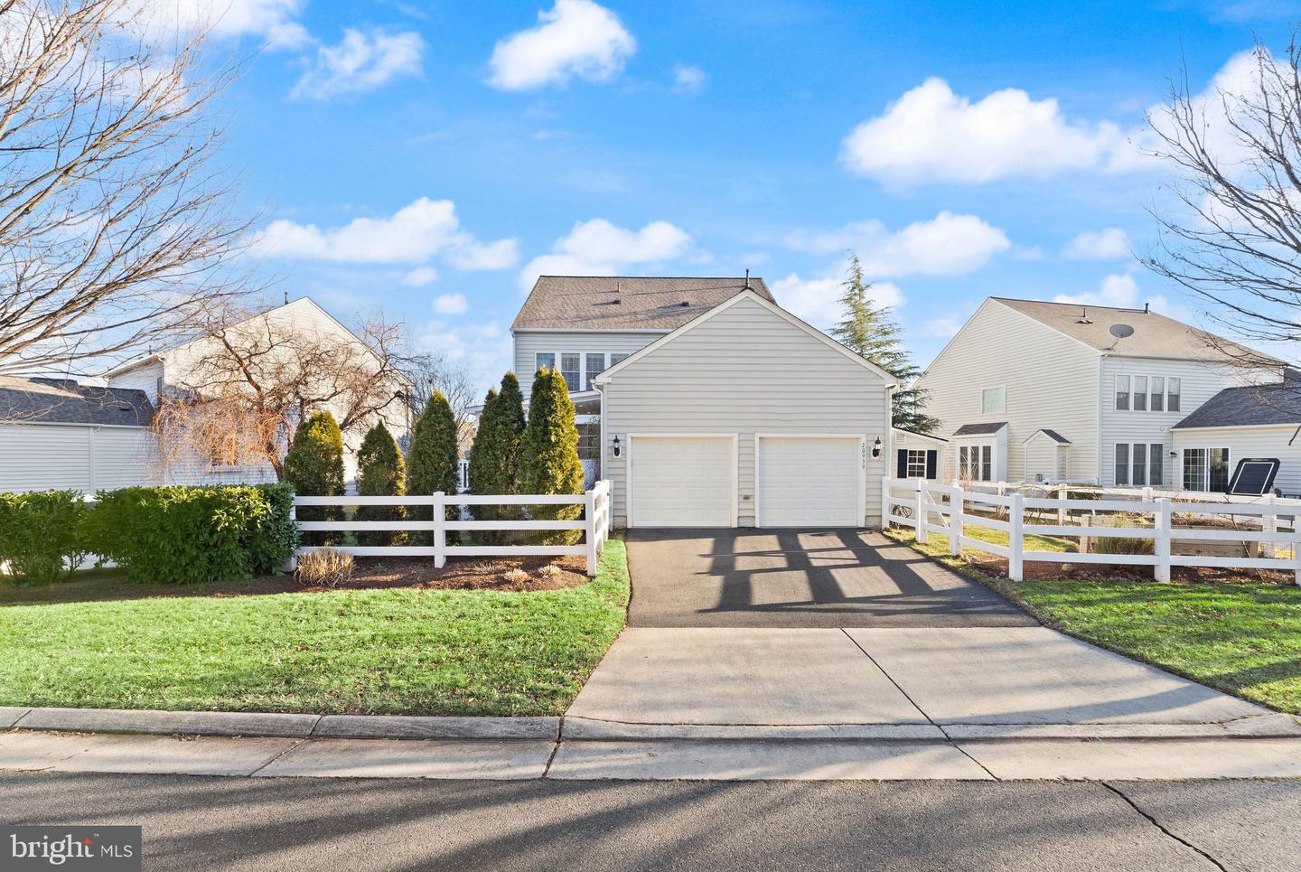 20939 TRENTON CIR, LEESBURG, Virginia 20175, 5 Bedrooms Bedrooms, ,3 BathroomsBathrooms,Residential,For sale,20939 TRENTON CIR,VALO2113378 MLS # VALO2113378