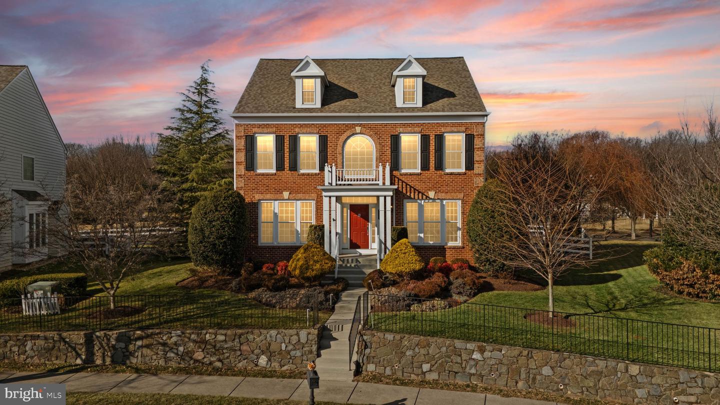 20939 TRENTON CIR, LEESBURG, Virginia 20175, 5 Bedrooms Bedrooms, ,3 BathroomsBathrooms,Residential,For sale,20939 TRENTON CIR,VALO2113378 MLS # VALO2113378