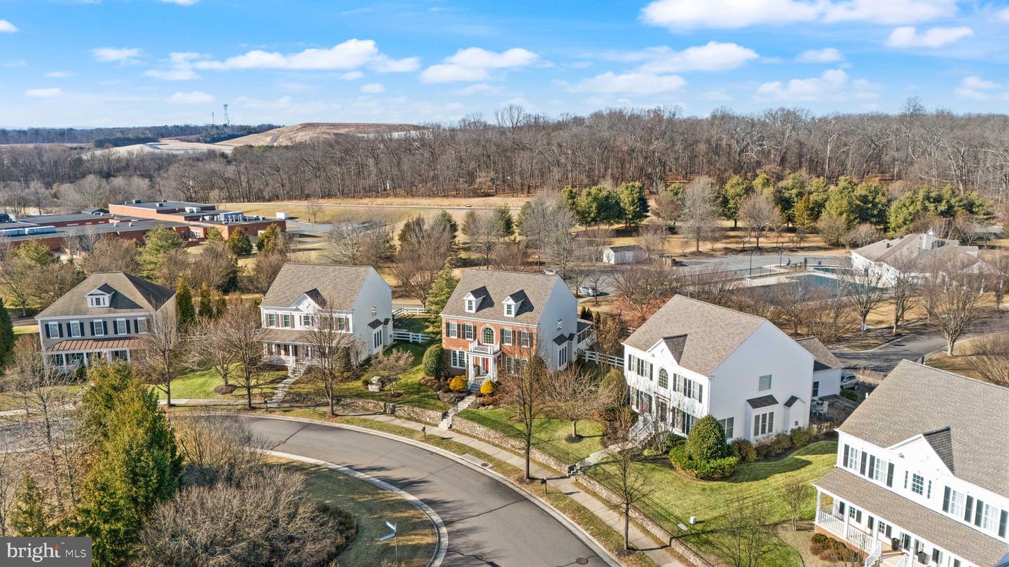 20939 TRENTON CIR, LEESBURG, Virginia 20175, 5 Bedrooms Bedrooms, ,3 BathroomsBathrooms,Residential,For sale,20939 TRENTON CIR,VALO2113378 MLS # VALO2113378