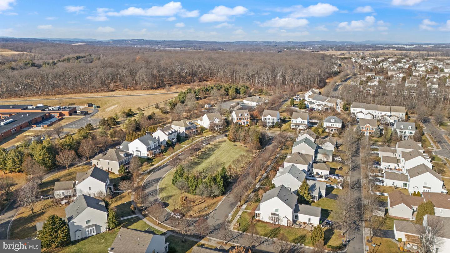 20939 TRENTON CIR, LEESBURG, Virginia 20175, 5 Bedrooms Bedrooms, ,3 BathroomsBathrooms,Residential,For sale,20939 TRENTON CIR,VALO2113378 MLS # VALO2113378