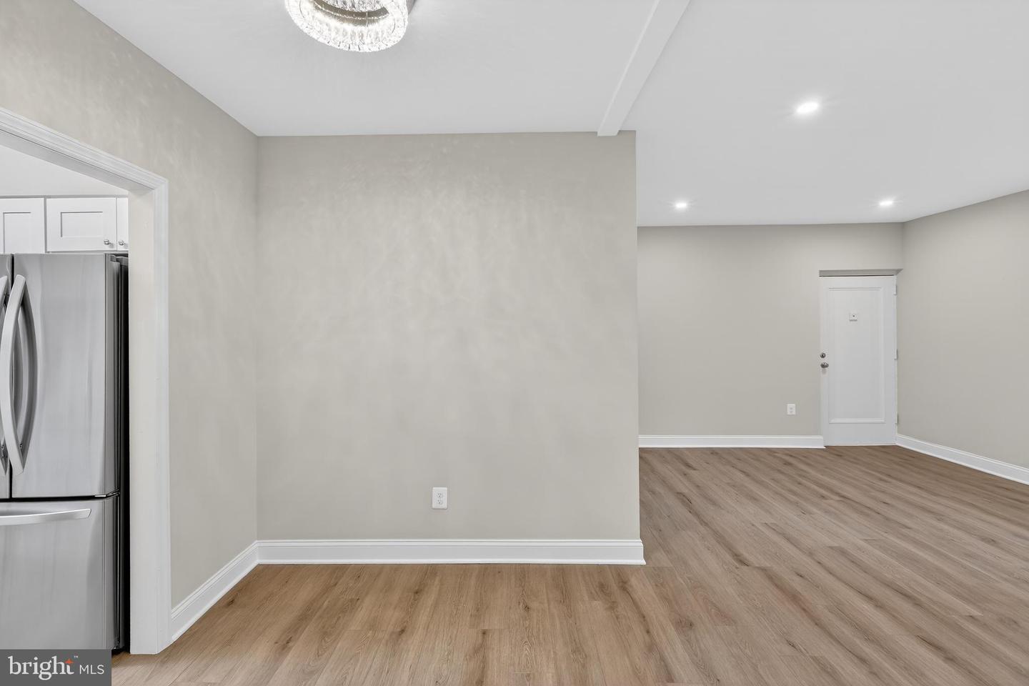 5006 COLUMBIA PIKE #A, ARLINGTON, Virginia 22204, 2 Bedrooms Bedrooms, ,1 BathroomBathrooms,Residential,For sale,5006 COLUMBIA PIKE #A,VAAR2067440 MLS # VAAR2067440 5006 COLUMBIA PIKE #A, ARLINGTON, Virginia 22204, 2 Bedrooms Bedrooms, ,1 BathroomBathrooms,Residential,For sale,5006 COLUMBIA PIKE #A,VAAR2067440 MLS # VAAR2067440