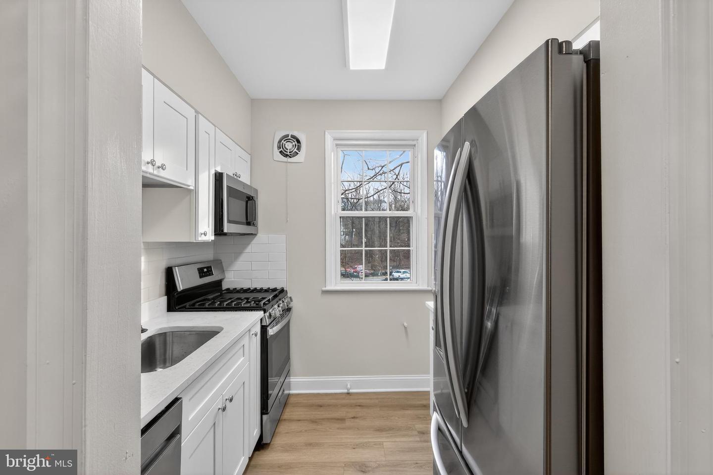 5006 COLUMBIA PIKE #A, ARLINGTON, Virginia 22204, 2 Bedrooms Bedrooms, ,1 BathroomBathrooms,Residential,For sale,5006 COLUMBIA PIKE #A,VAAR2067440 MLS # VAAR2067440 5006 COLUMBIA PIKE #A, ARLINGTON, Virginia 22204, 2 Bedrooms Bedrooms, ,1 BathroomBathrooms,Residential,For sale,5006 COLUMBIA PIKE #A,VAAR2067440 MLS # VAAR2067440