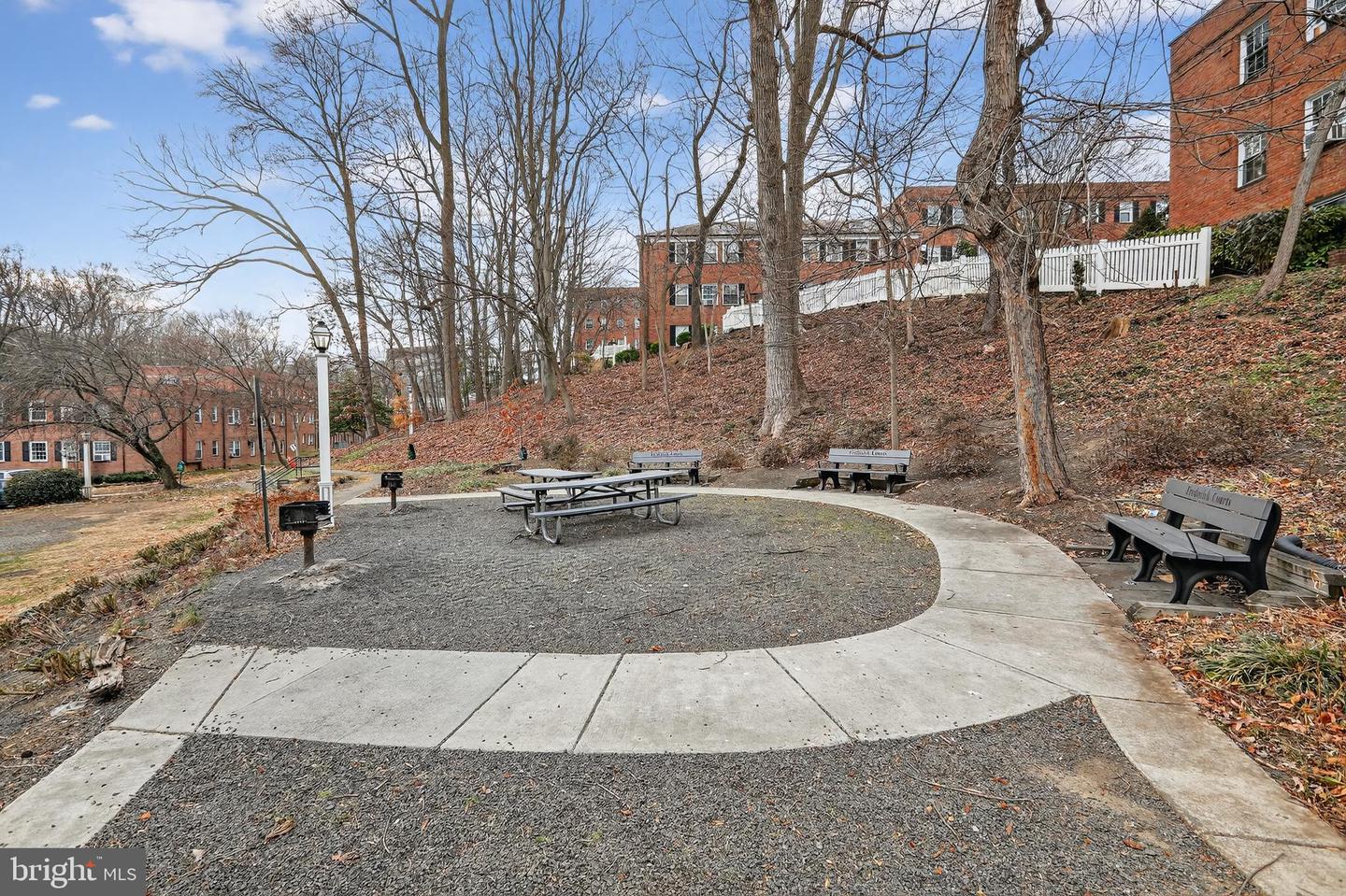 5006 COLUMBIA PIKE #A, ARLINGTON, Virginia 22204, 2 Bedrooms Bedrooms, ,1 BathroomBathrooms,Residential,For sale,5006 COLUMBIA PIKE #A,VAAR2067440 MLS # VAAR2067440 5006 COLUMBIA PIKE #A, ARLINGTON, Virginia 22204, 2 Bedrooms Bedrooms, ,1 BathroomBathrooms,Residential,For sale,5006 COLUMBIA PIKE #A,VAAR2067440 MLS # VAAR2067440