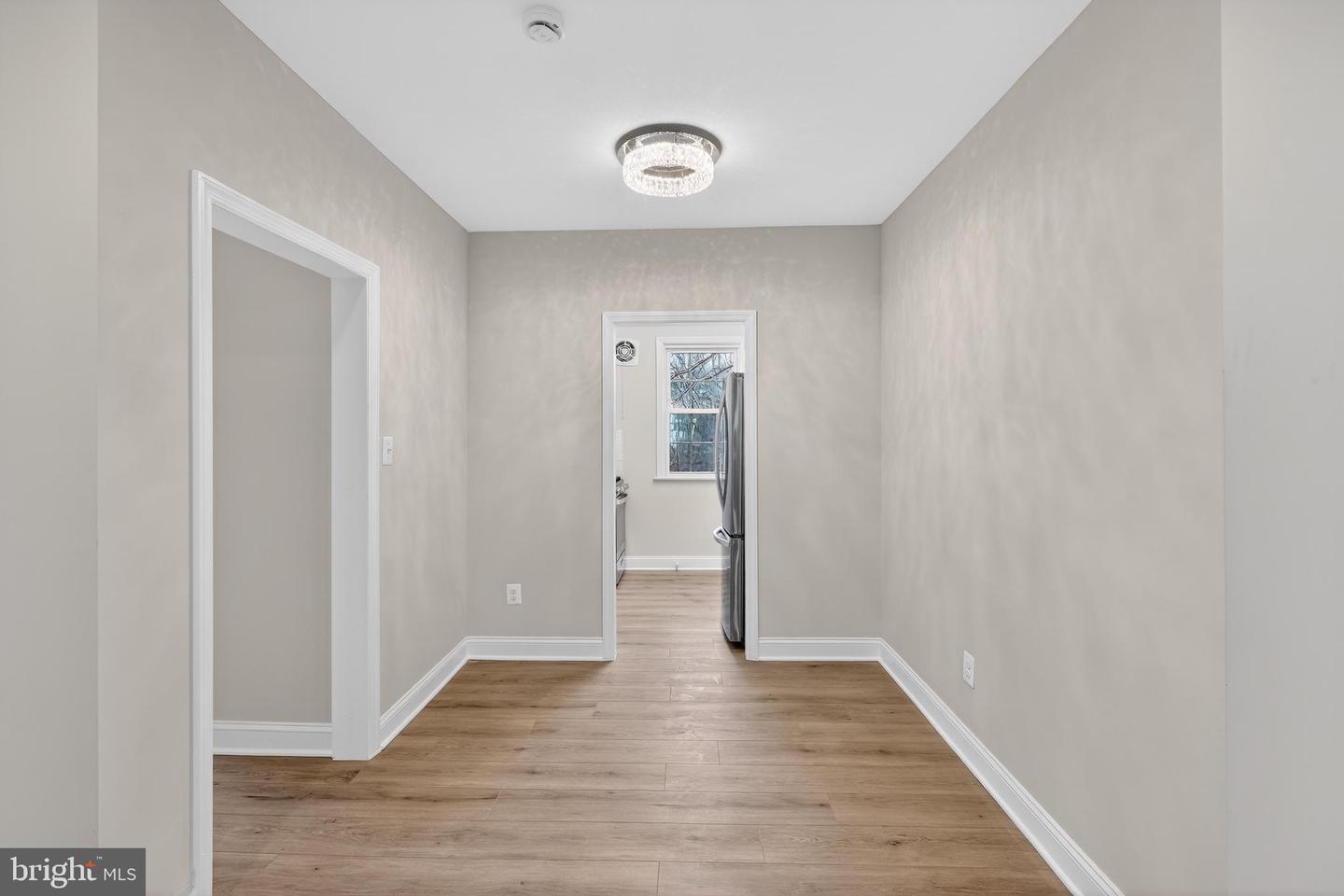 5006 COLUMBIA PIKE #A, ARLINGTON, Virginia 22204, 2 Bedrooms Bedrooms, ,1 BathroomBathrooms,Residential,For sale,5006 COLUMBIA PIKE #A,VAAR2067440 MLS # VAAR2067440 5006 COLUMBIA PIKE #A, ARLINGTON, Virginia 22204, 2 Bedrooms Bedrooms, ,1 BathroomBathrooms,Residential,For sale,5006 COLUMBIA PIKE #A,VAAR2067440 MLS # VAAR2067440