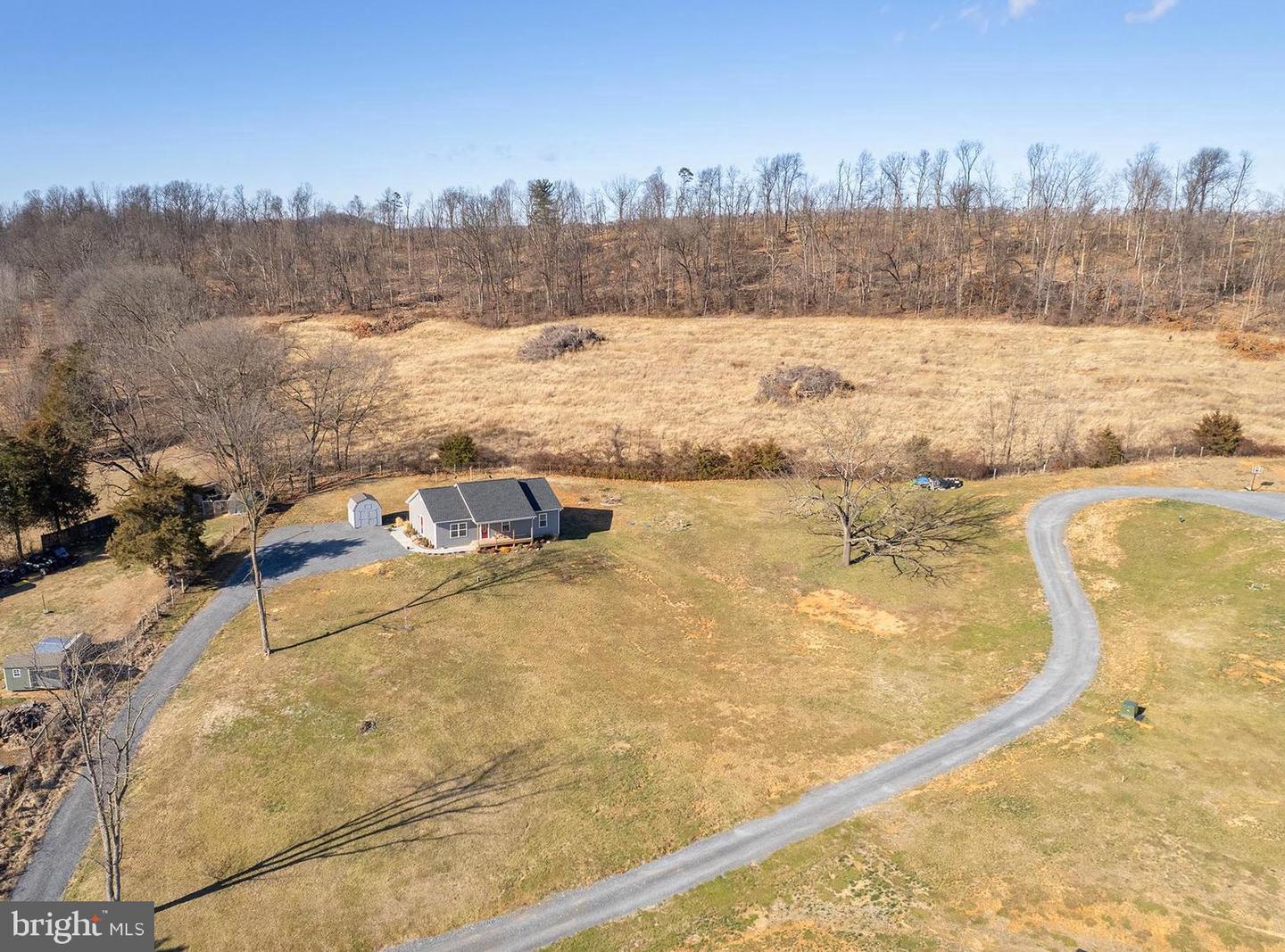 4009 RIDGE RD, QUICKSBURG, Virginia 22847, 3 Bedrooms Bedrooms, ,2 BathroomsBathrooms,Residential,For sale,4009 RIDGE RD,VASH2013310 MLS # VASH2013310