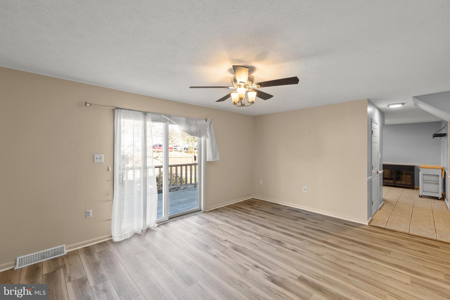 108 COLUMBIA CIR, STEPHENS CITY, Virginia 22655, 3 Bedrooms Bedrooms, ,2 BathroomsBathrooms,Residential,For sale,108 COLUMBIA CIR,VAFV2038788 MLS # VAFV2038788