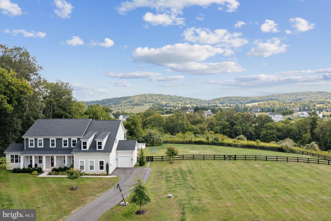 14132 AMYS MEADOW CT, LEESBURG, Virginia 20176, 7 Bedrooms Bedrooms, ,6 BathroomsBathrooms,Residential,For sale,14132 AMYS MEADOW CT,VALO2113588 MLS # VALO2113588