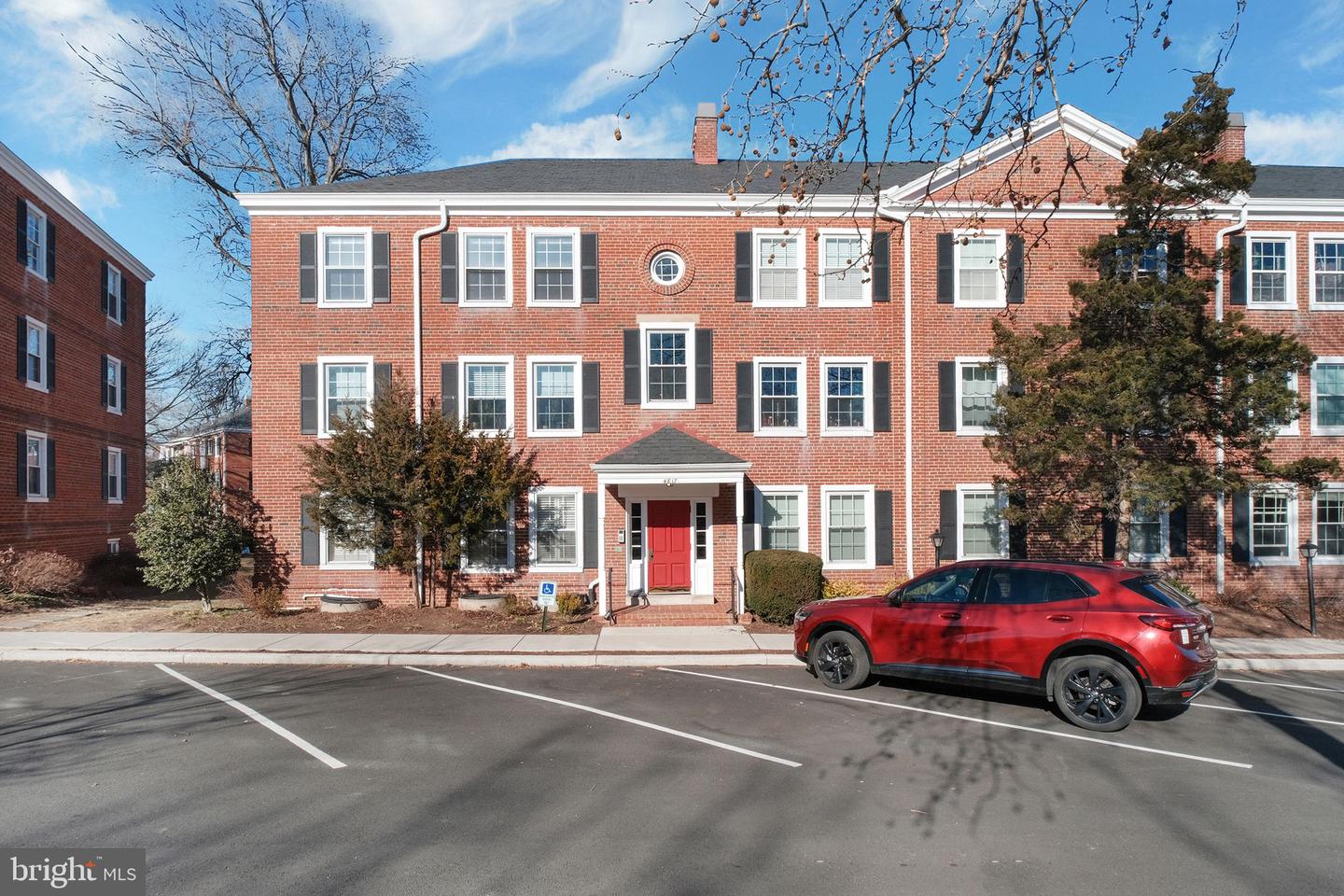 4817 31ST ST S #C1, ARLINGTON, Virginia 22206, 1 Bedroom Bedrooms, ,1 BathroomBathrooms,Residential,For sale,4817 31ST ST S #C1,VAAR2067548 MLS # VAAR2067548 4817 31ST ST S #C1, ARLINGTON, Virginia 22206, 1 Bedroom Bedrooms, ,1 BathroomBathrooms,Residential,For sale,4817 31ST ST S #C1,VAAR2067548 MLS # VAAR2067548