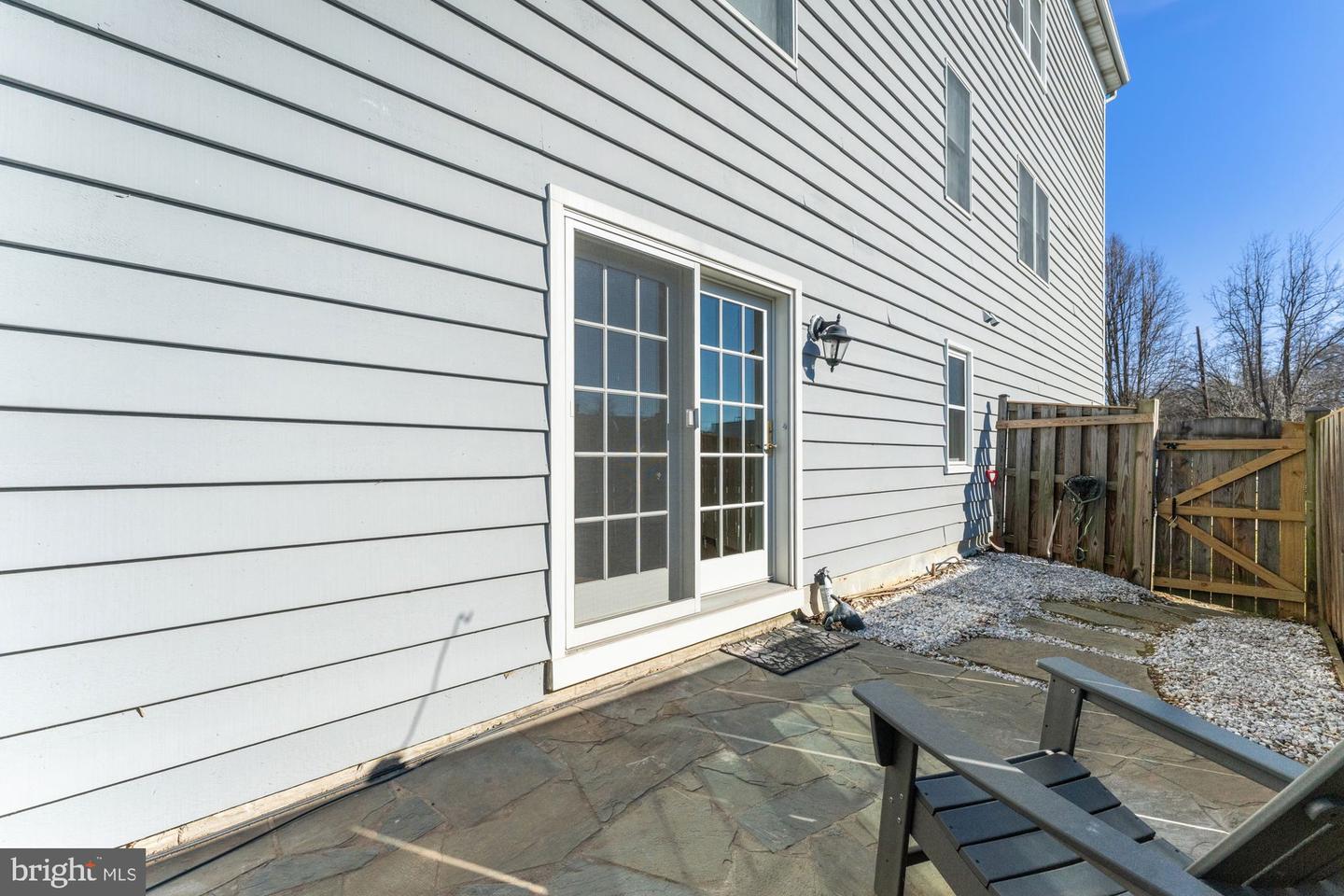 207-A PARK ST SE, VIENNA, Virginia 22180, 3 Bedrooms Bedrooms, ,2 BathroomsBathrooms,Residential,For sale,207-A PARK ST SE,VAFX2285026 MLS # VAFX2285026