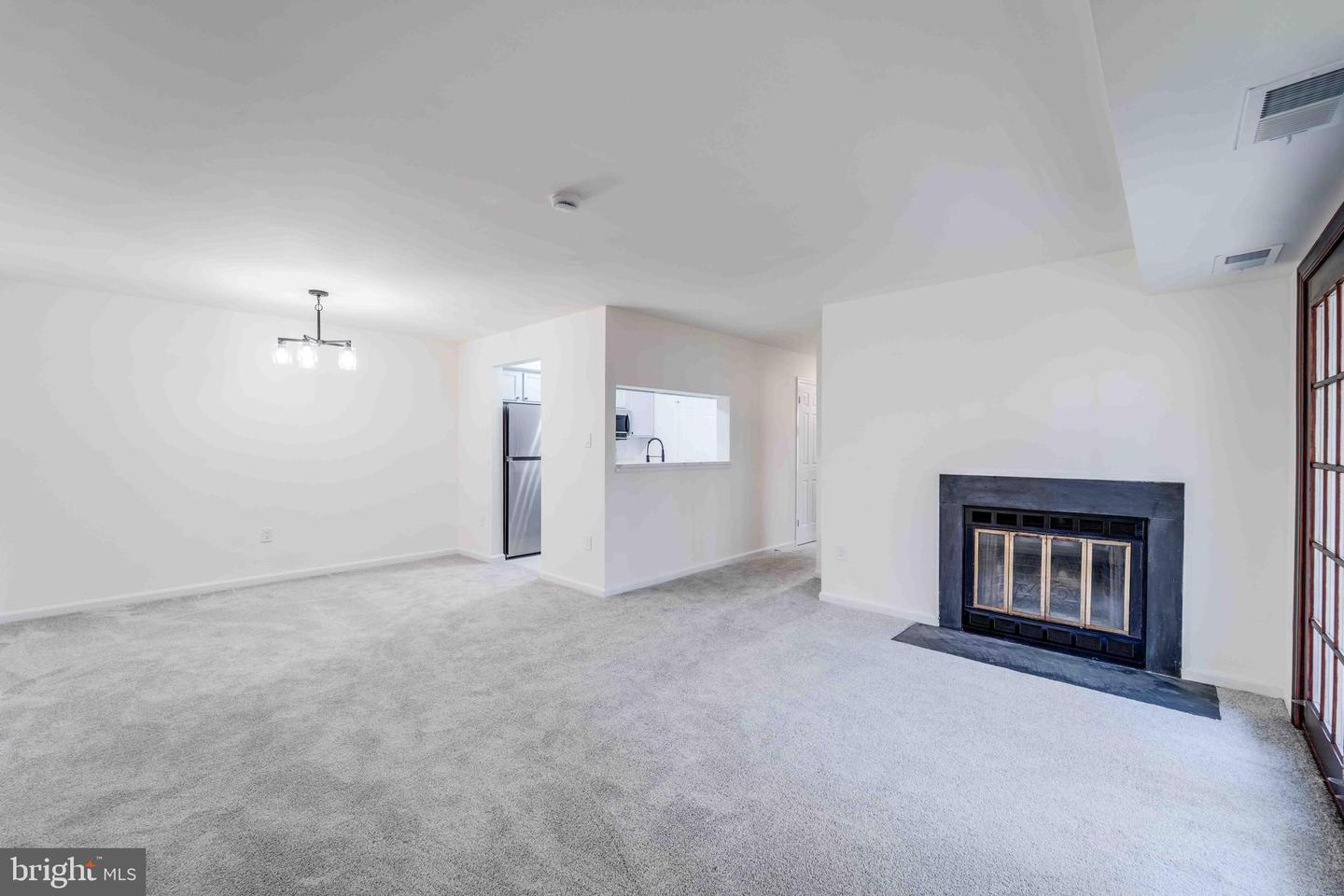 5700 SHADWELL CT #77, ALEXANDRIA, Virginia 22309, 2 Bedrooms Bedrooms, ,2 BathroomsBathrooms,Residential,For sale,5700 SHADWELL CT #77,VAFX2285028 MLS # VAFX2285028