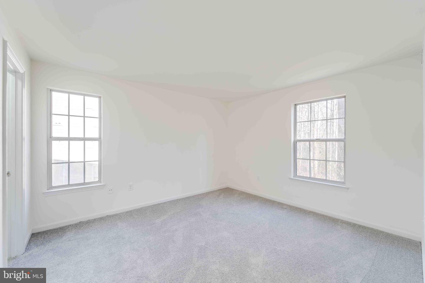 5700 SHADWELL CT #77, ALEXANDRIA, Virginia 22309, 2 Bedrooms Bedrooms, ,2 BathroomsBathrooms,Residential,For sale,5700 SHADWELL CT #77,VAFX2285028 MLS # VAFX2285028