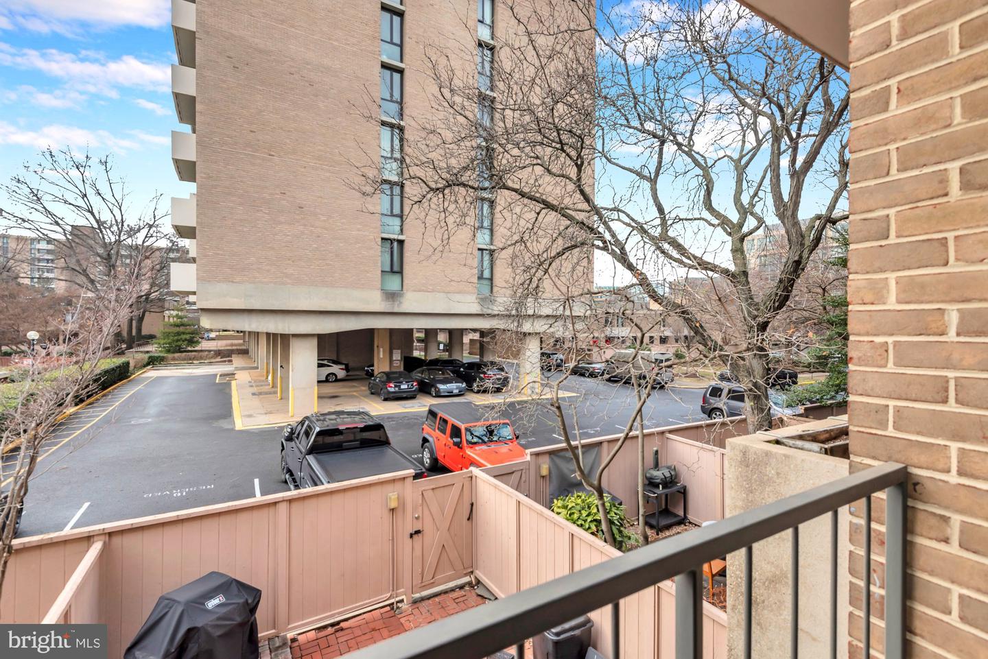 1263 DELAWARE AVE SW #53, WASHINGTON, District Of Columbia 20024, 3 Bedrooms Bedrooms, ,3 BathroomsBathrooms,Residential,For sale,1263 DELAWARE AVE SW #53,DCDC2240704 MLS # DCDC2240704 1263 DELAWARE AVE SW #53, WASHINGTON, District Of Columbia 20024, 3 Bedrooms Bedrooms, ,3 BathroomsBathrooms,Residential,For sale,1263 DELAWARE AVE SW #53,DCDC2240704 MLS # DCDC2240704