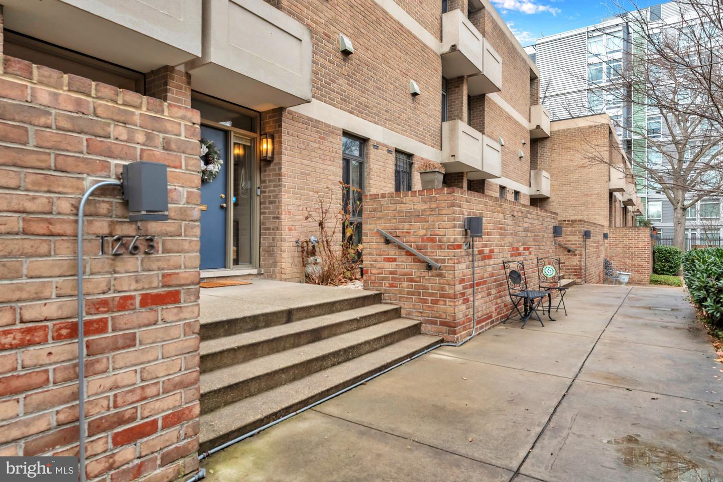 1263 DELAWARE AVE SW #53, WASHINGTON, District Of Columbia 20024, 3 Bedrooms Bedrooms, ,3 BathroomsBathrooms,Residential,For sale,1263 DELAWARE AVE SW #53,DCDC2240704 MLS # DCDC2240704 1263 DELAWARE AVE SW #53, WASHINGTON, District Of Columbia 20024, 3 Bedrooms Bedrooms, ,3 BathroomsBathrooms,Residential,For sale,1263 DELAWARE AVE SW #53,DCDC2240704 MLS # DCDC2240704