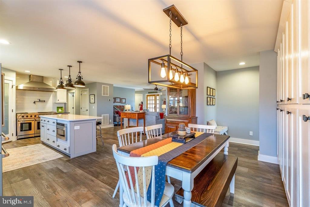 10716 HARPINE HWY, BROADWAY, Virginia 22815, 5 Bedrooms Bedrooms, ,4 BathroomsBathrooms,Residential,For sale,10716 HARPINE HWY,VARO2002796 MLS # VARO2002796