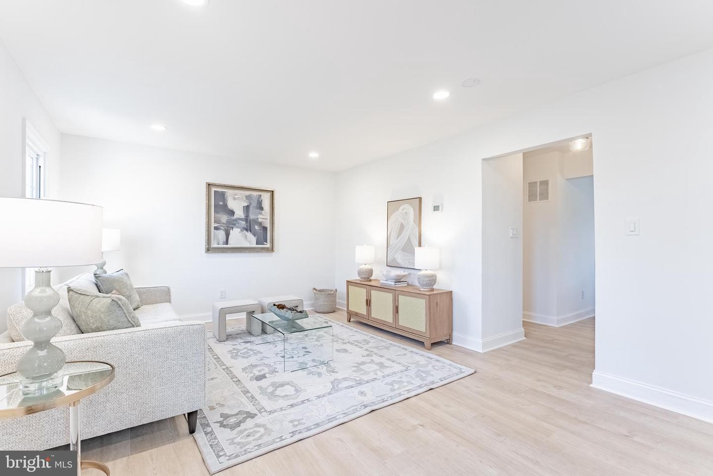 5480 LIGHTHOUSE LN, BURKE, Virginia 22015, 3 Bedrooms Bedrooms, ,2 BathroomsBathrooms,Residential,For sale,5480 LIGHTHOUSE LN,VAFX2285334 MLS # VAFX2285334 5480 LIGHTHOUSE LN, BURKE, Virginia 22015, 3 Bedrooms Bedrooms, ,2 BathroomsBathrooms,Residential,For sale,5480 LIGHTHOUSE LN,VAFX2285334 MLS # VAFX2285334