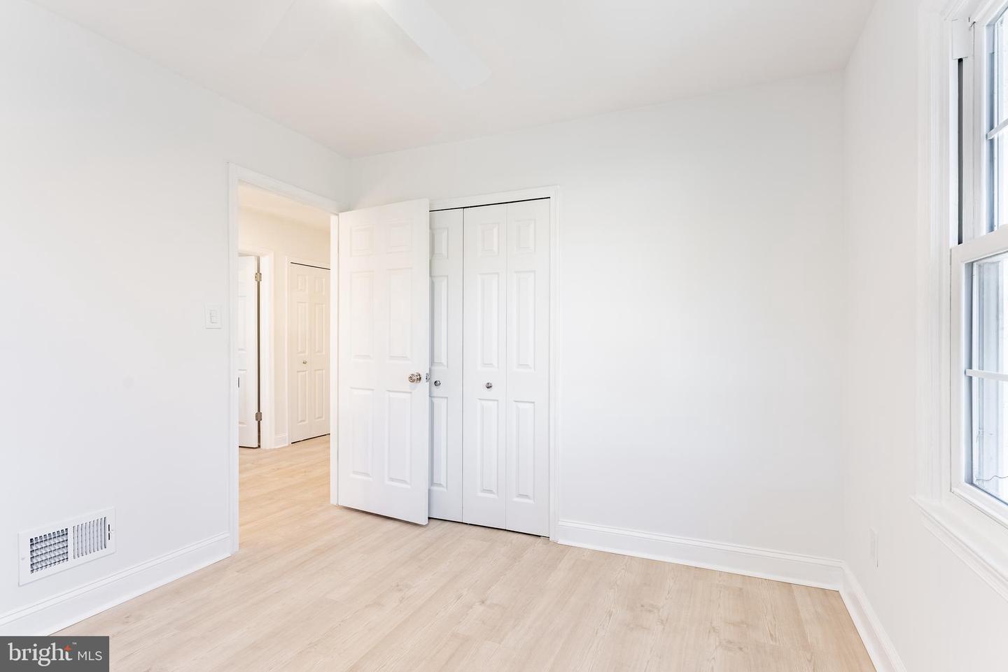 5480 LIGHTHOUSE LN, BURKE, Virginia 22015, 3 Bedrooms Bedrooms, ,2 BathroomsBathrooms,Residential,For sale,5480 LIGHTHOUSE LN,VAFX2285334 MLS # VAFX2285334 5480 LIGHTHOUSE LN, BURKE, Virginia 22015, 3 Bedrooms Bedrooms, ,2 BathroomsBathrooms,Residential,For sale,5480 LIGHTHOUSE LN,VAFX2285334 MLS # VAFX2285334