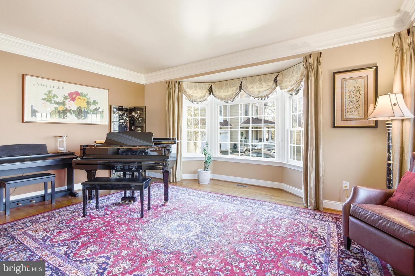 9005 LITTLETON ST, FAIRFAX, Virginia 22032, 5 Bedrooms Bedrooms, ,4 BathroomsBathrooms,Residential,For sale,9005 LITTLETON ST,VAFX2285570 MLS # VAFX2285570 9005 LITTLETON ST, FAIRFAX, Virginia 22032, 5 Bedrooms Bedrooms, ,4 BathroomsBathrooms,Residential,For sale,9005 LITTLETON ST,VAFX2285570 MLS # VAFX2285570