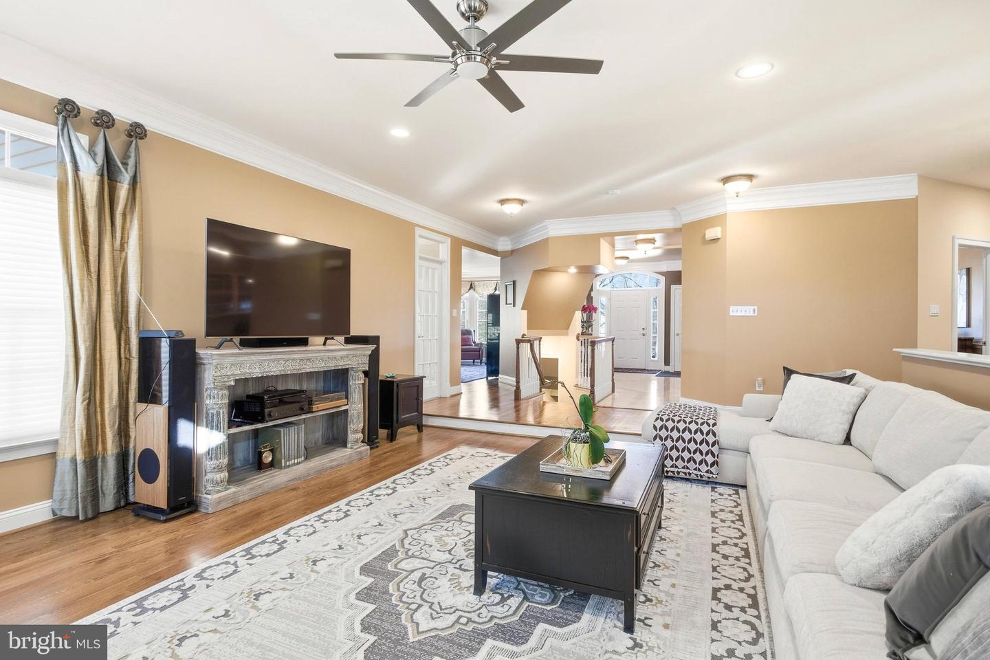 9005 LITTLETON ST, FAIRFAX, Virginia 22032, 5 Bedrooms Bedrooms, ,4 BathroomsBathrooms,Residential,For sale,9005 LITTLETON ST,VAFX2285570 MLS # VAFX2285570 9005 LITTLETON ST, FAIRFAX, Virginia 22032, 5 Bedrooms Bedrooms, ,4 BathroomsBathrooms,Residential,For sale,9005 LITTLETON ST,VAFX2285570 MLS # VAFX2285570