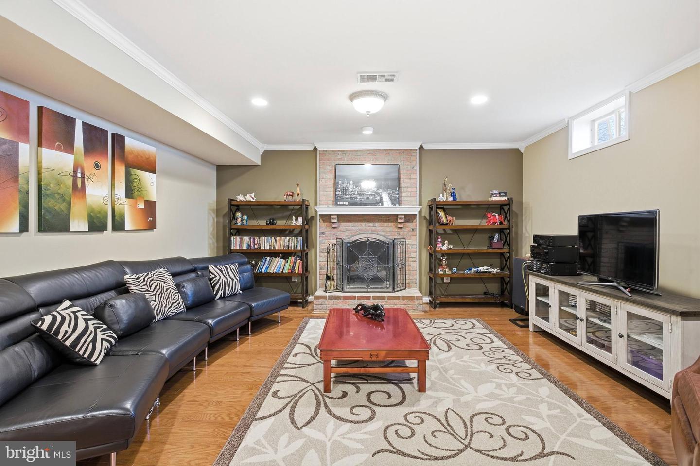 9005 LITTLETON ST, FAIRFAX, Virginia 22032, 5 Bedrooms Bedrooms, ,4 BathroomsBathrooms,Residential,For sale,9005 LITTLETON ST,VAFX2285570 MLS # VAFX2285570 9005 LITTLETON ST, FAIRFAX, Virginia 22032, 5 Bedrooms Bedrooms, ,4 BathroomsBathrooms,Residential,For sale,9005 LITTLETON ST,VAFX2285570 MLS # VAFX2285570