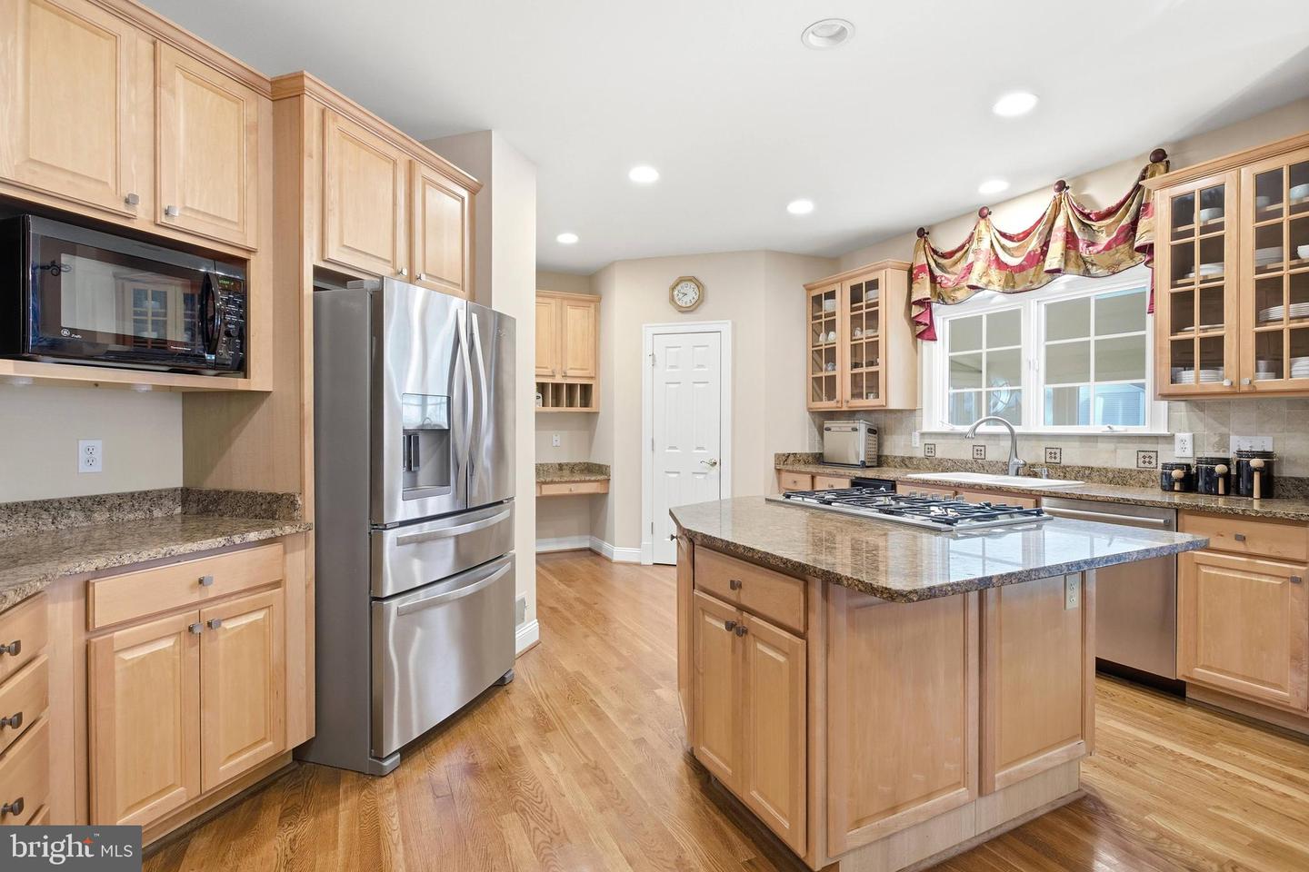 9005 LITTLETON ST, FAIRFAX, Virginia 22032, 5 Bedrooms Bedrooms, ,4 BathroomsBathrooms,Residential,For sale,9005 LITTLETON ST,VAFX2285570 MLS # VAFX2285570 9005 LITTLETON ST, FAIRFAX, Virginia 22032, 5 Bedrooms Bedrooms, ,4 BathroomsBathrooms,Residential,For sale,9005 LITTLETON ST,VAFX2285570 MLS # VAFX2285570