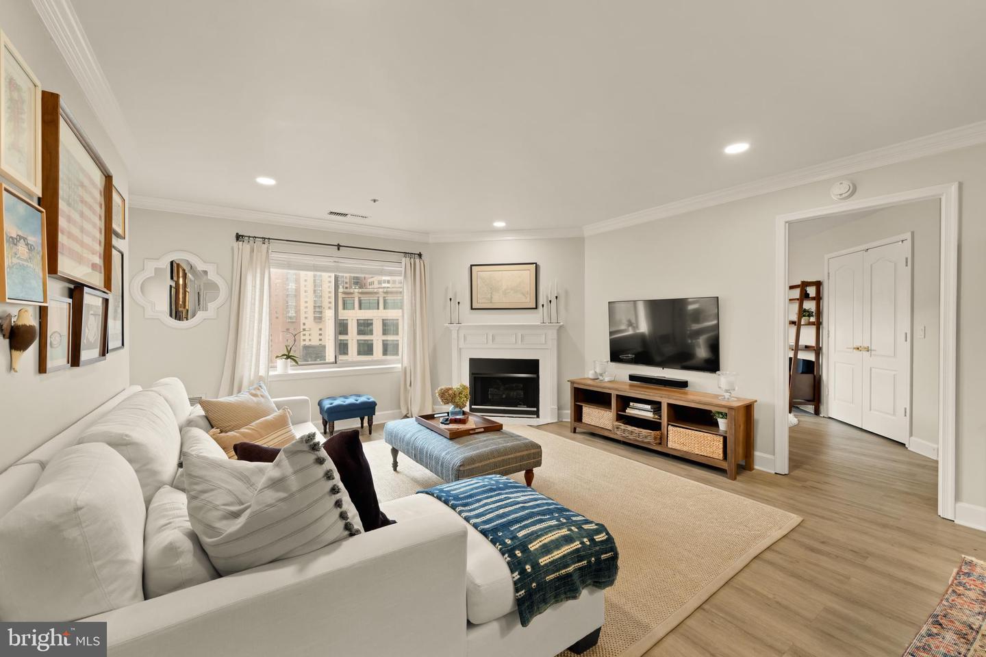 1050 N STUART ST #816, ARLINGTON, Virginia 22201, 2 Bedrooms Bedrooms, ,2 BathroomsBathrooms,Residential,For sale,1050 N STUART ST #816,VAAR2067728 MLS # VAAR2067728 1050 N STUART ST #816, ARLINGTON, Virginia 22201, 2 Bedrooms Bedrooms, ,2 BathroomsBathrooms,Residential,For sale,1050 N STUART ST #816,VAAR2067728 MLS # VAAR2067728