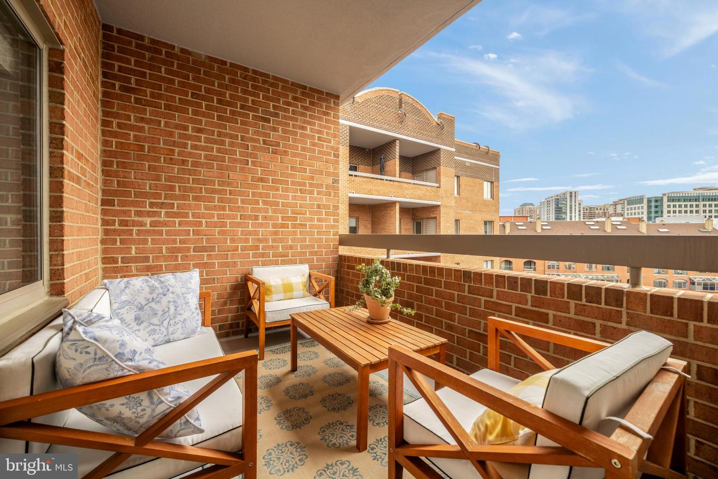 1050 N STUART ST #816, ARLINGTON, Virginia 22201, 2 Bedrooms Bedrooms, ,2 BathroomsBathrooms,Residential,For sale,1050 N STUART ST #816,VAAR2067728 MLS # VAAR2067728 1050 N STUART ST #816, ARLINGTON, Virginia 22201, 2 Bedrooms Bedrooms, ,2 BathroomsBathrooms,Residential,For sale,1050 N STUART ST #816,VAAR2067728 MLS # VAAR2067728