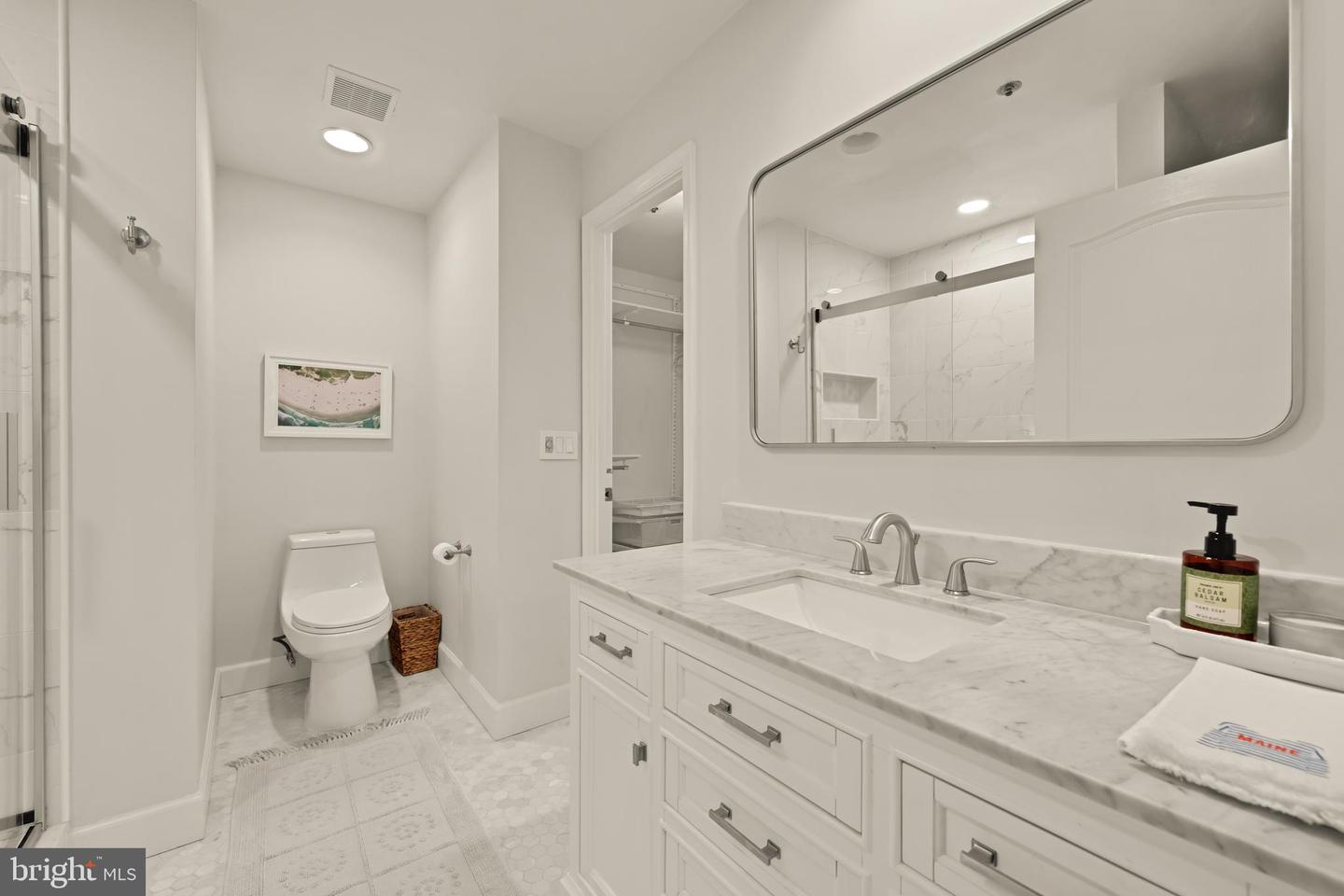 1050 N STUART ST #816, ARLINGTON, Virginia 22201, 2 Bedrooms Bedrooms, ,2 BathroomsBathrooms,Residential,For sale,1050 N STUART ST #816,VAAR2067728 MLS # VAAR2067728 1050 N STUART ST #816, ARLINGTON, Virginia 22201, 2 Bedrooms Bedrooms, ,2 BathroomsBathrooms,Residential,For sale,1050 N STUART ST #816,VAAR2067728 MLS # VAAR2067728