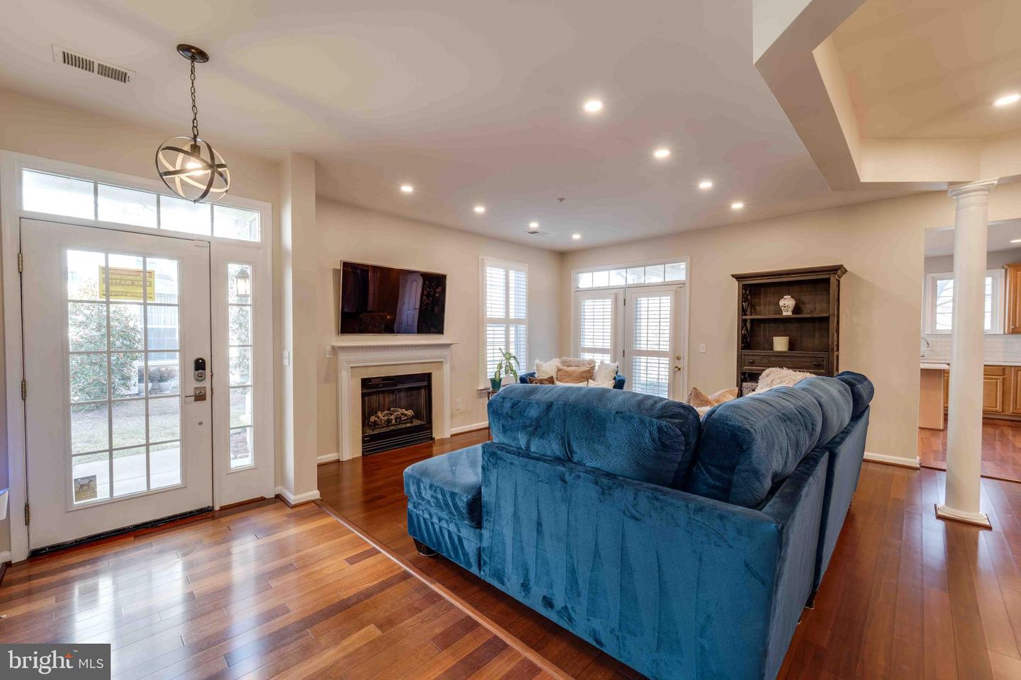 13810 GREENDALE DR, WOODBRIDGE, Virginia 22191, 3 Bedrooms Bedrooms, ,2 BathroomsBathrooms,Residential,For sale,13810 GREENDALE DR,VAPW2110510 MLS # VAPW2110510 13810 GREENDALE DR, WOODBRIDGE, Virginia 22191, 3 Bedrooms Bedrooms, ,2 BathroomsBathrooms,Residential,For sale,13810 GREENDALE DR,VAPW2110510 MLS # VAPW2110510