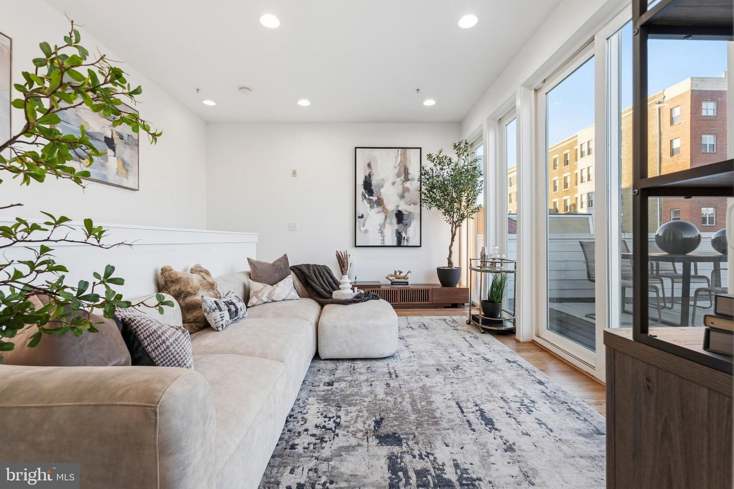 1837 KALORAMA RD NW #F, WASHINGTON, District Of Columbia 20009, 2 Bedrooms Bedrooms, ,2 BathroomsBathrooms,Residential,For sale,1837 KALORAMA RD NW #F,DCDC2241452 MLS # DCDC2241452 1837 KALORAMA RD NW #F, WASHINGTON, District Of Columbia 20009, 2 Bedrooms Bedrooms, ,2 BathroomsBathrooms,Residential,For sale,1837 KALORAMA RD NW #F,DCDC2241452 MLS # DCDC2241452