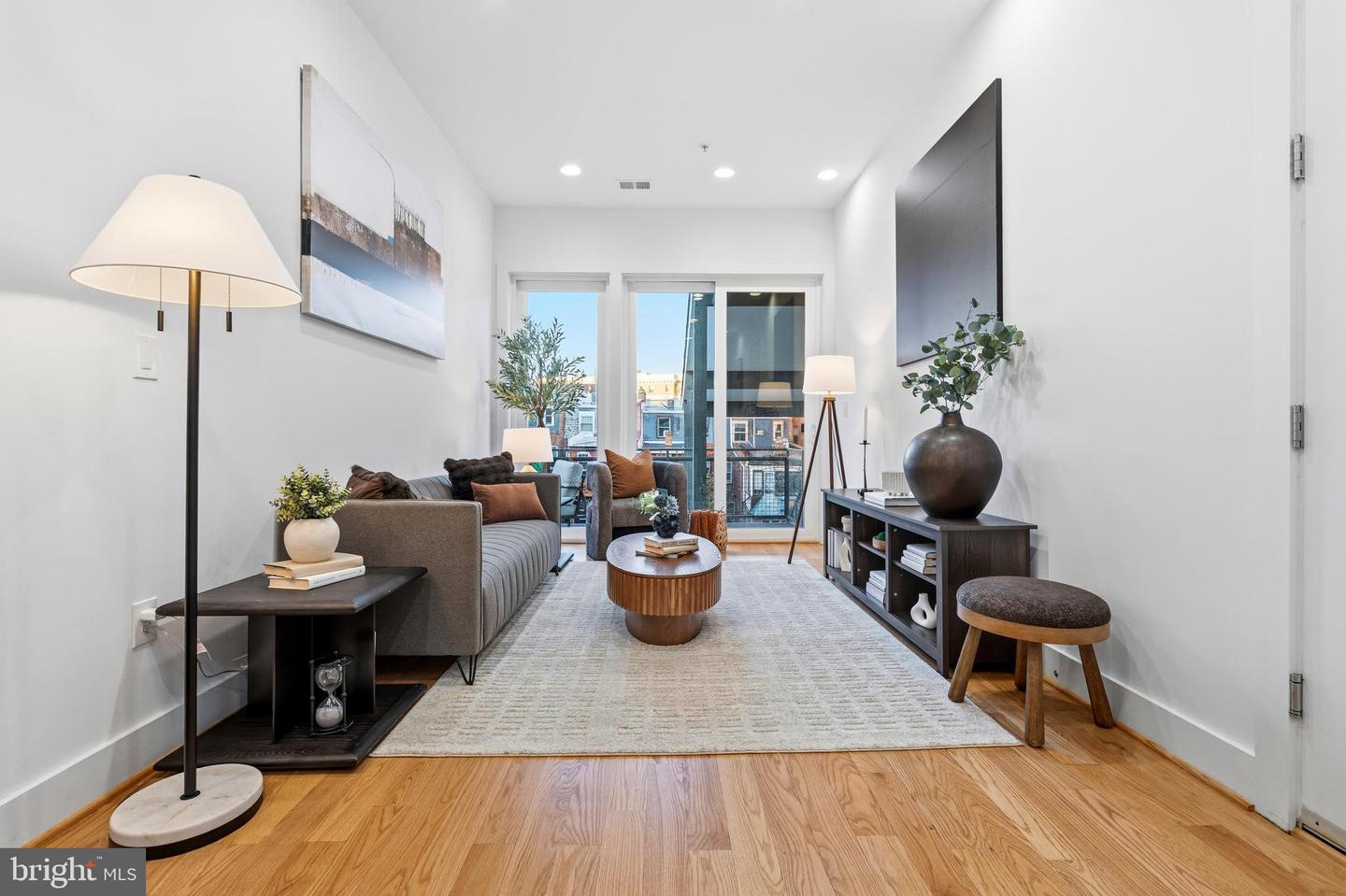 1837 KALORAMA RD NW #F, WASHINGTON, District Of Columbia 20009, 2 Bedrooms Bedrooms, ,2 BathroomsBathrooms,Residential,For sale,1837 KALORAMA RD NW #F,DCDC2241452 MLS # DCDC2241452 1837 KALORAMA RD NW #F, WASHINGTON, District Of Columbia 20009, 2 Bedrooms Bedrooms, ,2 BathroomsBathrooms,Residential,For sale,1837 KALORAMA RD NW #F,DCDC2241452 MLS # DCDC2241452