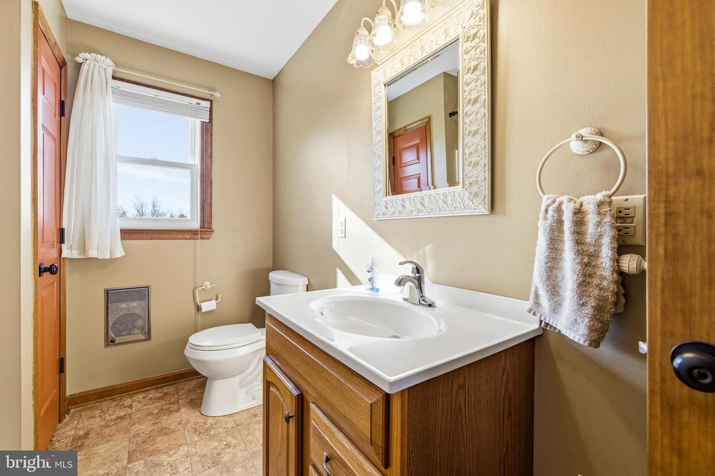 323 WESTLU DR, LURAY, Virginia 22835, 3 Bedrooms Bedrooms, ,2 BathroomsBathrooms,Residential,For sale,323 WESTLU DR,VAPA2005896 MLS # VAPA2005896