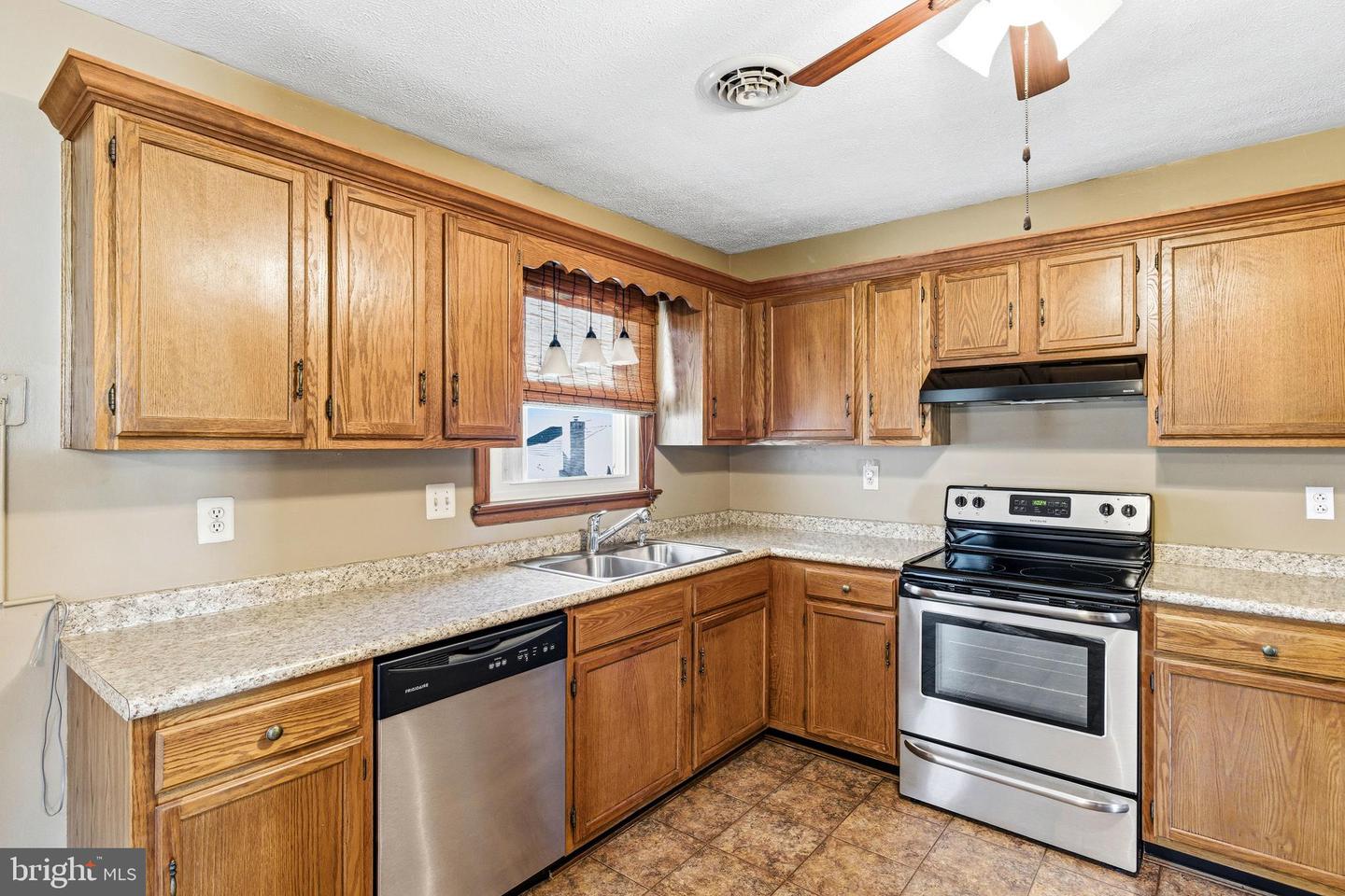 323 WESTLU DR, LURAY, Virginia 22835, 3 Bedrooms Bedrooms, ,2 BathroomsBathrooms,Residential,For sale,323 WESTLU DR,VAPA2005896 MLS # VAPA2005896