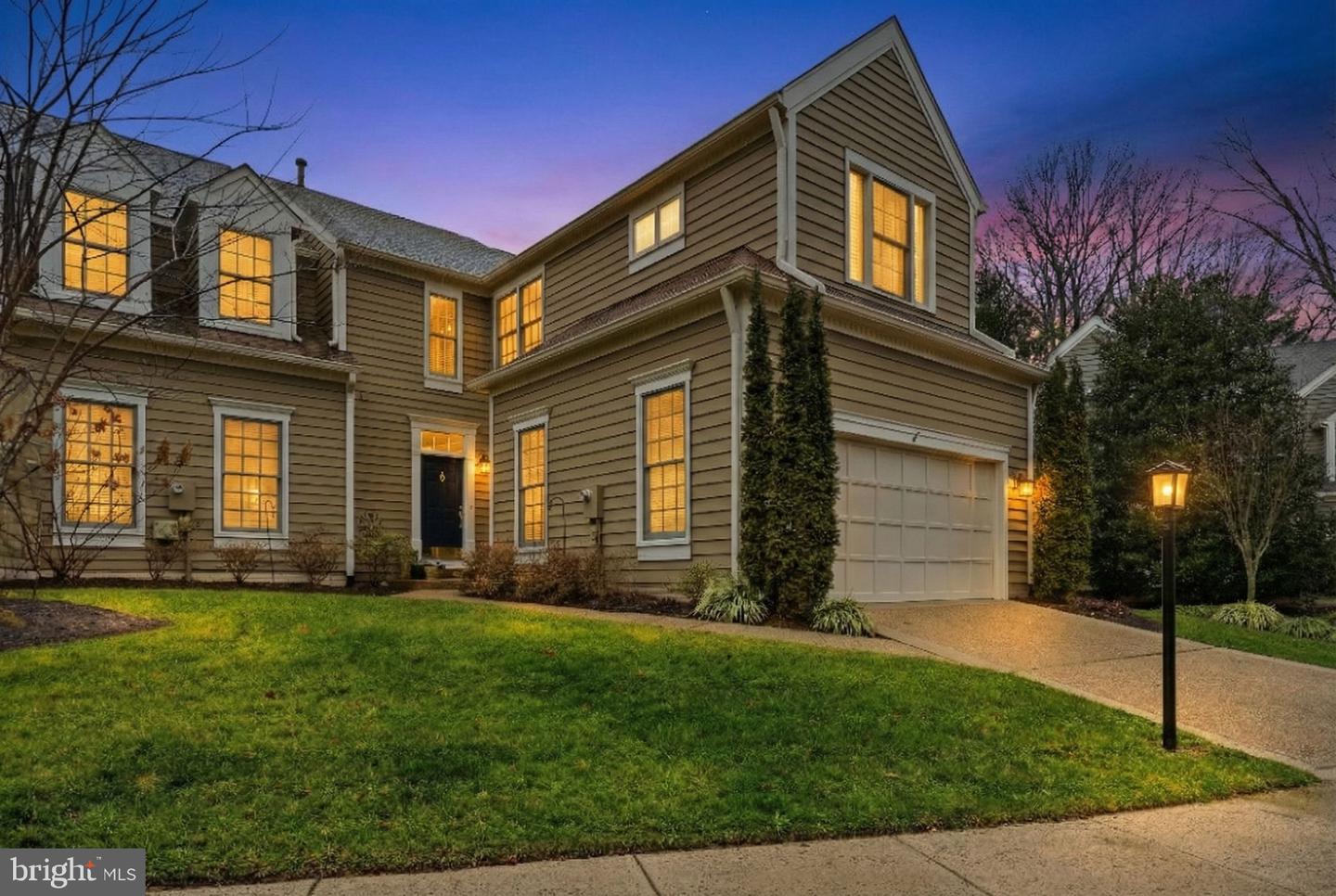 11411 HOLLOW TIMBER CT, RESTON, Virginia 20194, 3 Bedrooms Bedrooms, ,3 BathroomsBathrooms,Residential,For sale,11411 HOLLOW TIMBER CT,VAFX2285938 MLS # VAFX2285938