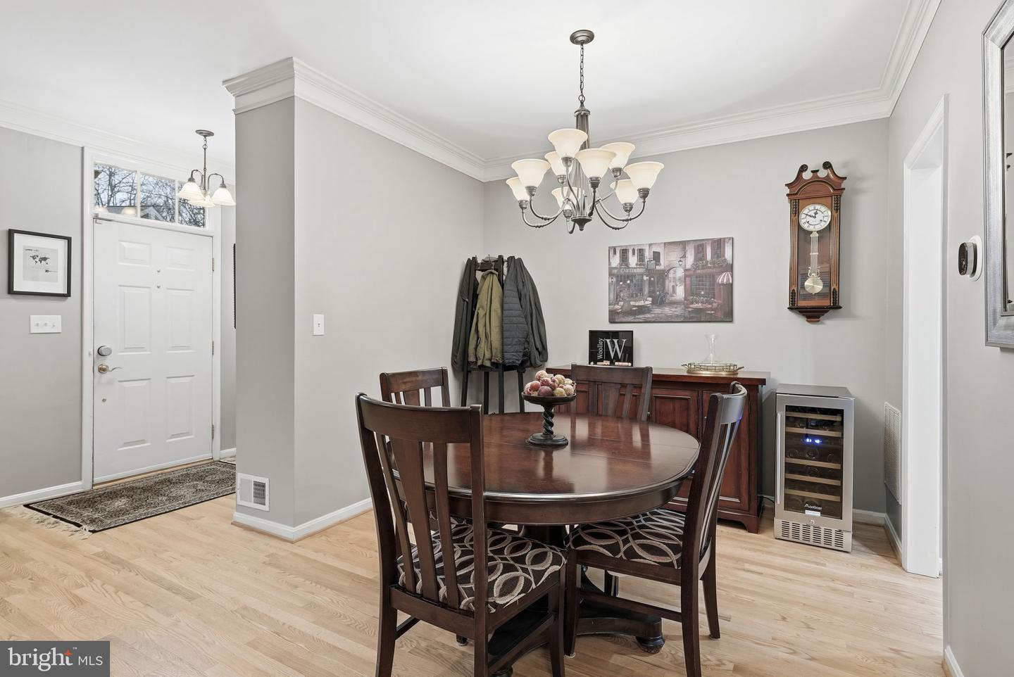 11411 HOLLOW TIMBER CT, RESTON, Virginia 20194, 3 Bedrooms Bedrooms, ,3 BathroomsBathrooms,Residential,For sale,11411 HOLLOW TIMBER CT,VAFX2285938 MLS # VAFX2285938